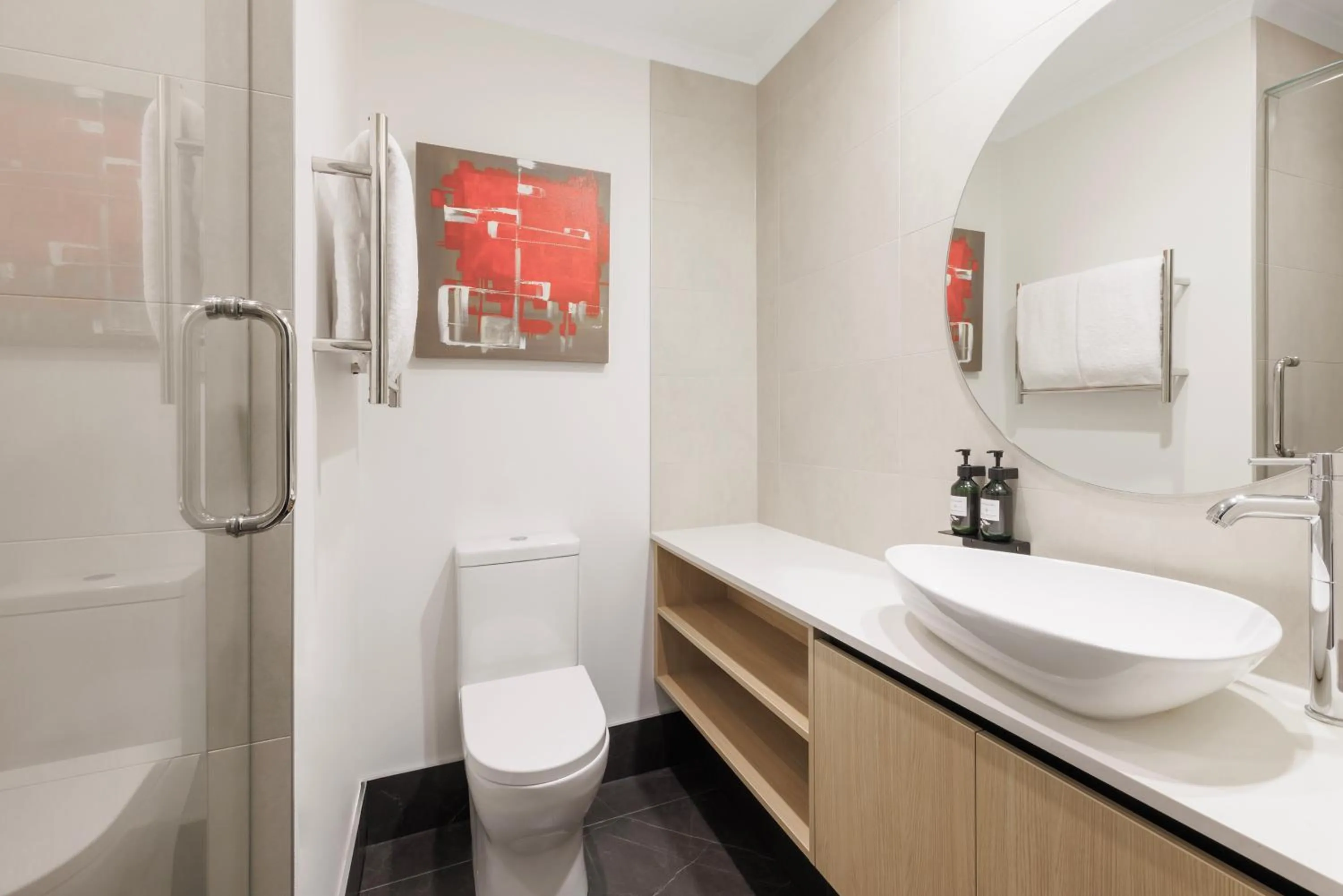 Shower in CityLife Auckland