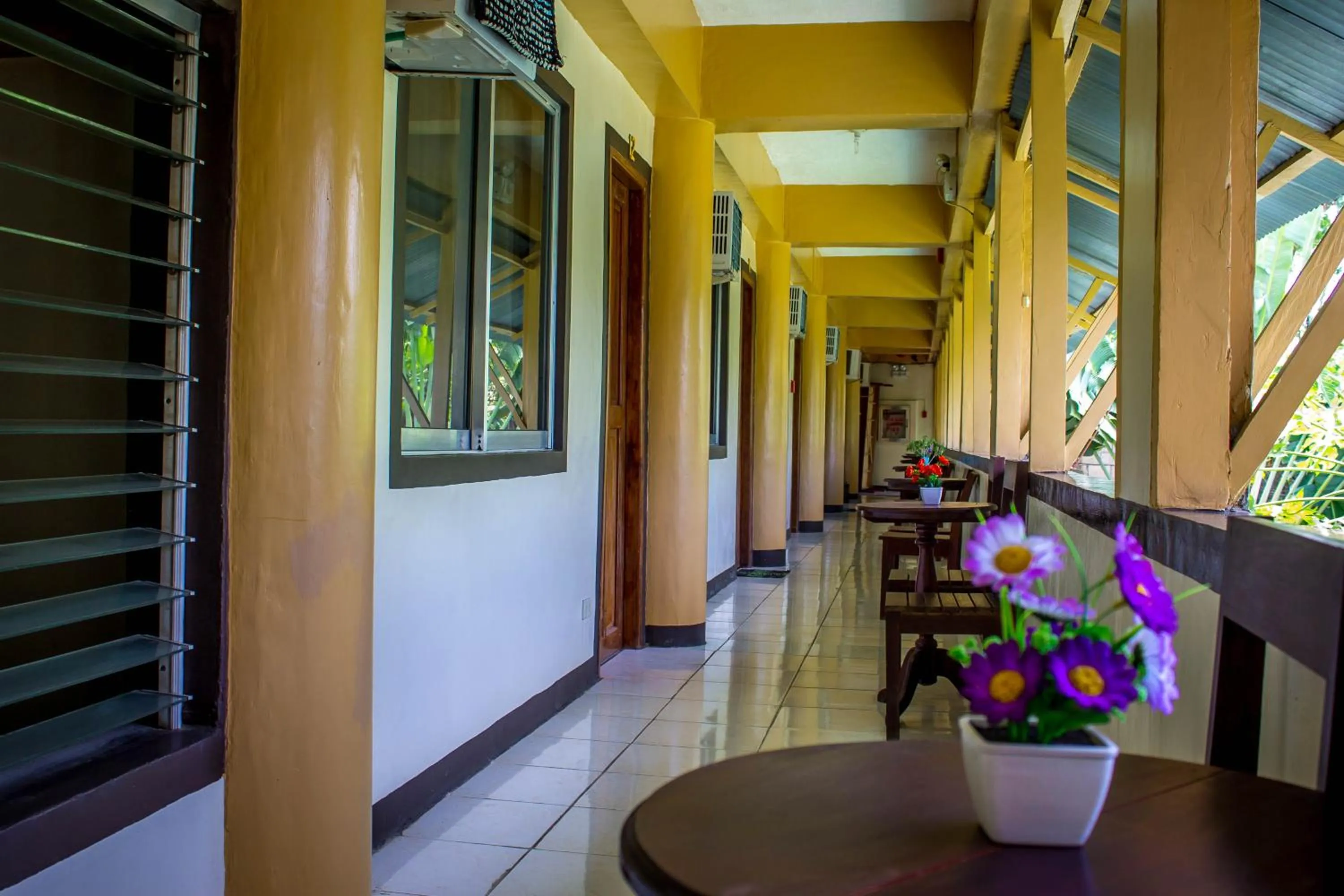 Balcony/Terrace in Remari Tourist Inn