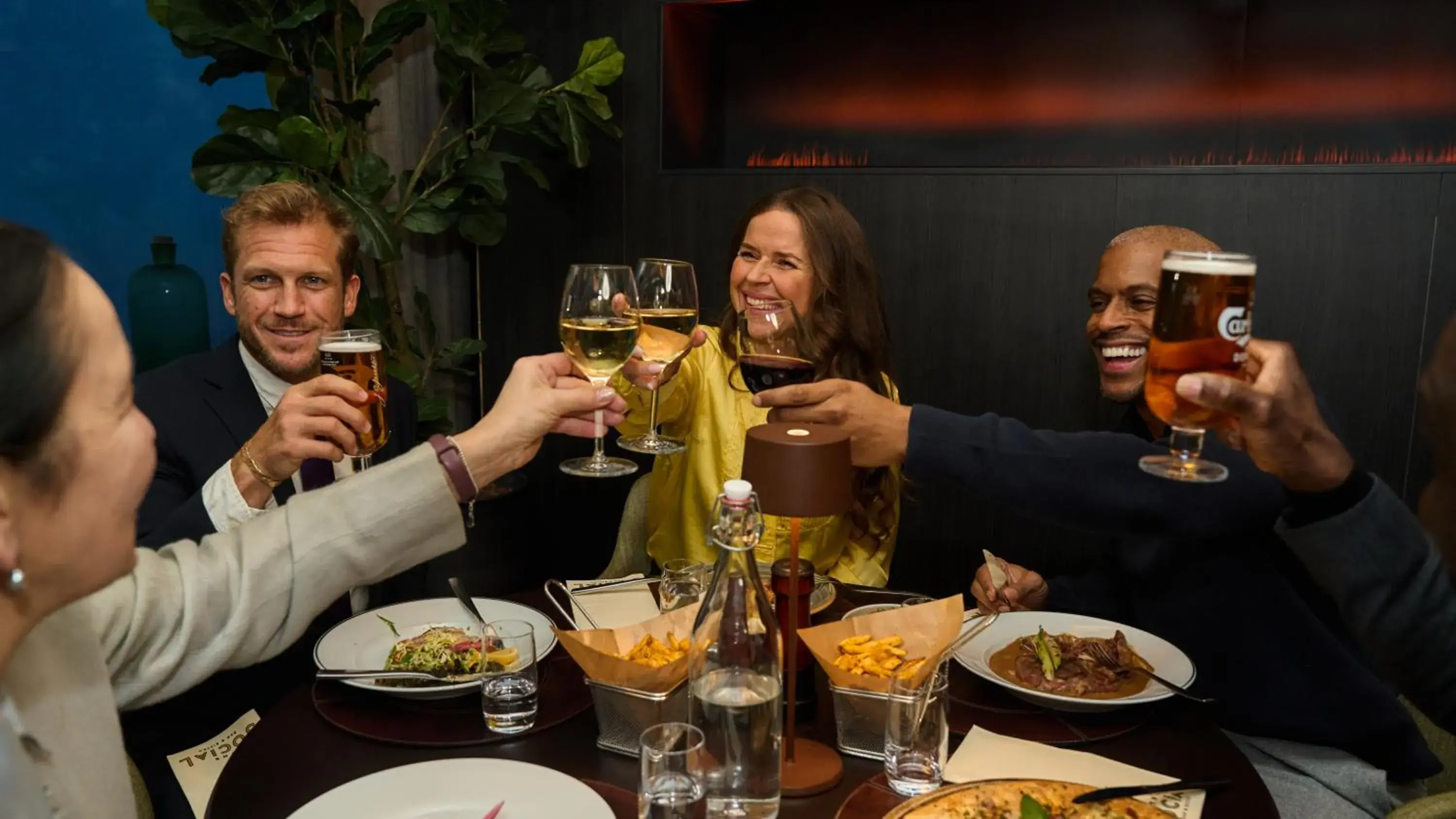 Restaurant/places to eat in Clarion Hotel Arlanda Airport Terminal Restaurant/places to eat in Clarion Hotel Arlanda Airport Terminal