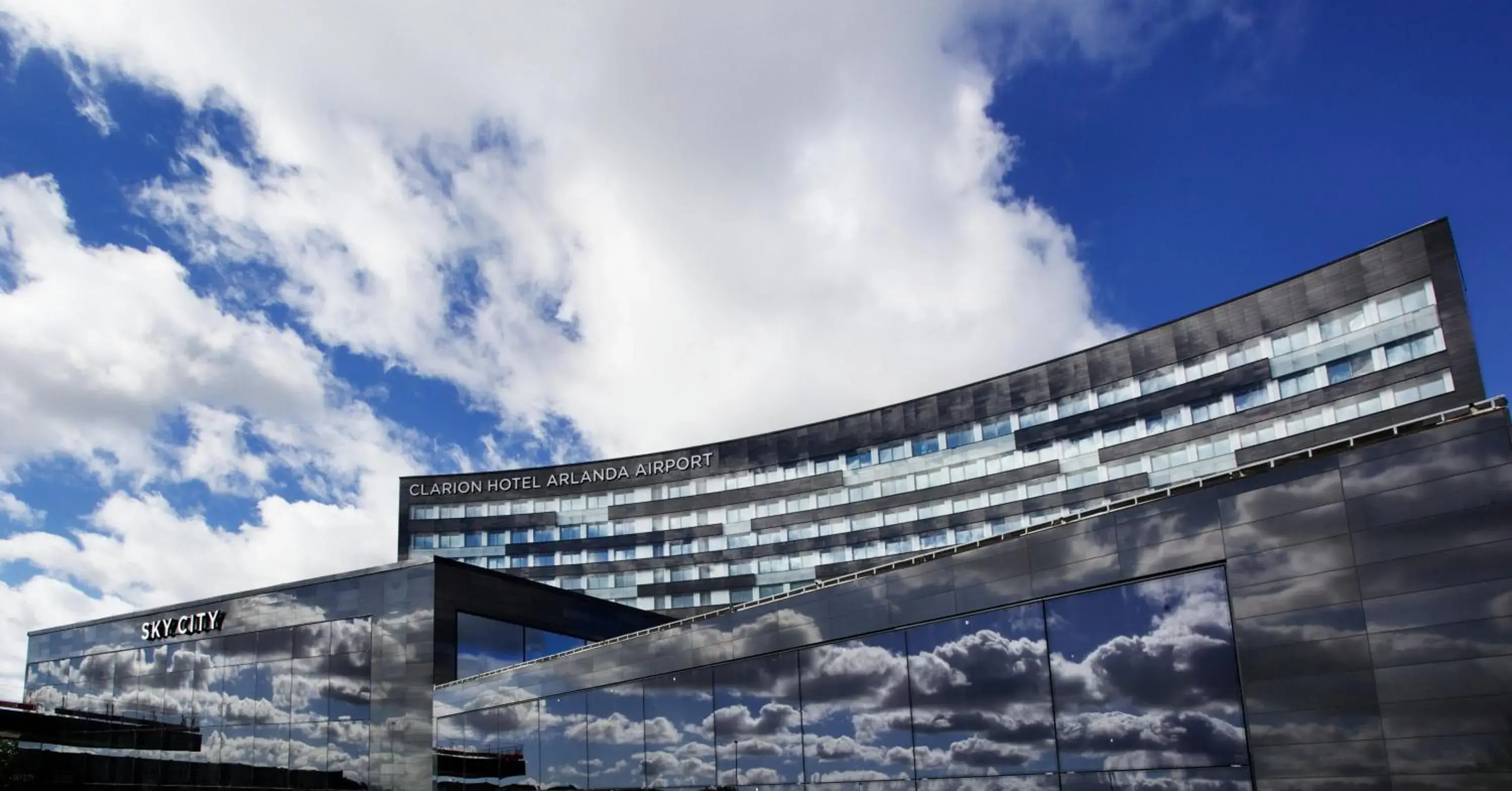 Facade/entrance in Clarion Hotel Arlanda Airport Terminal Facade/entrance in Clarion Hotel Arlanda Airport Terminal
