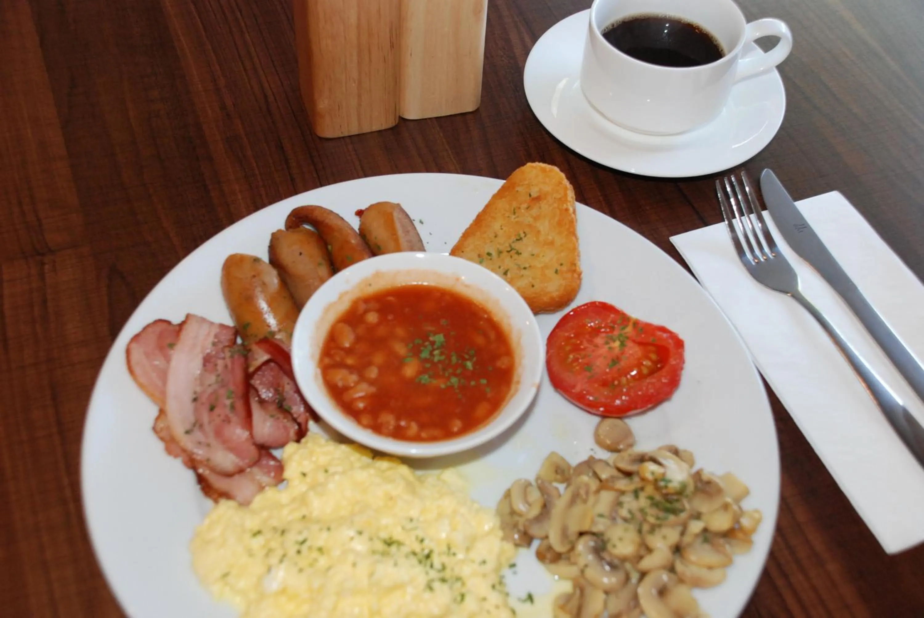 Breakfast in Auckland Airport Kiwi Hotel