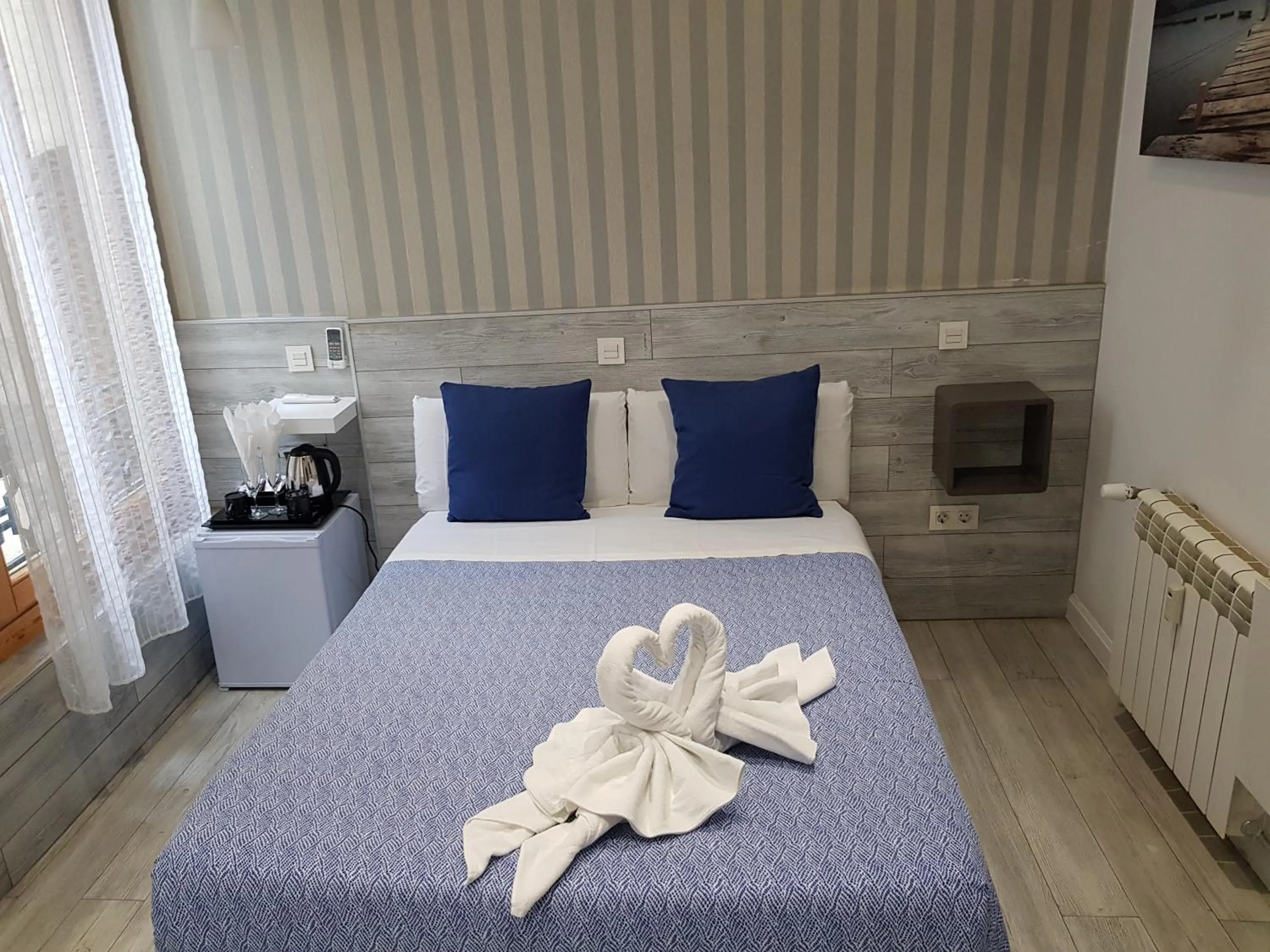 Photo of the whole room, Bed in Hostal Main Street Madrid