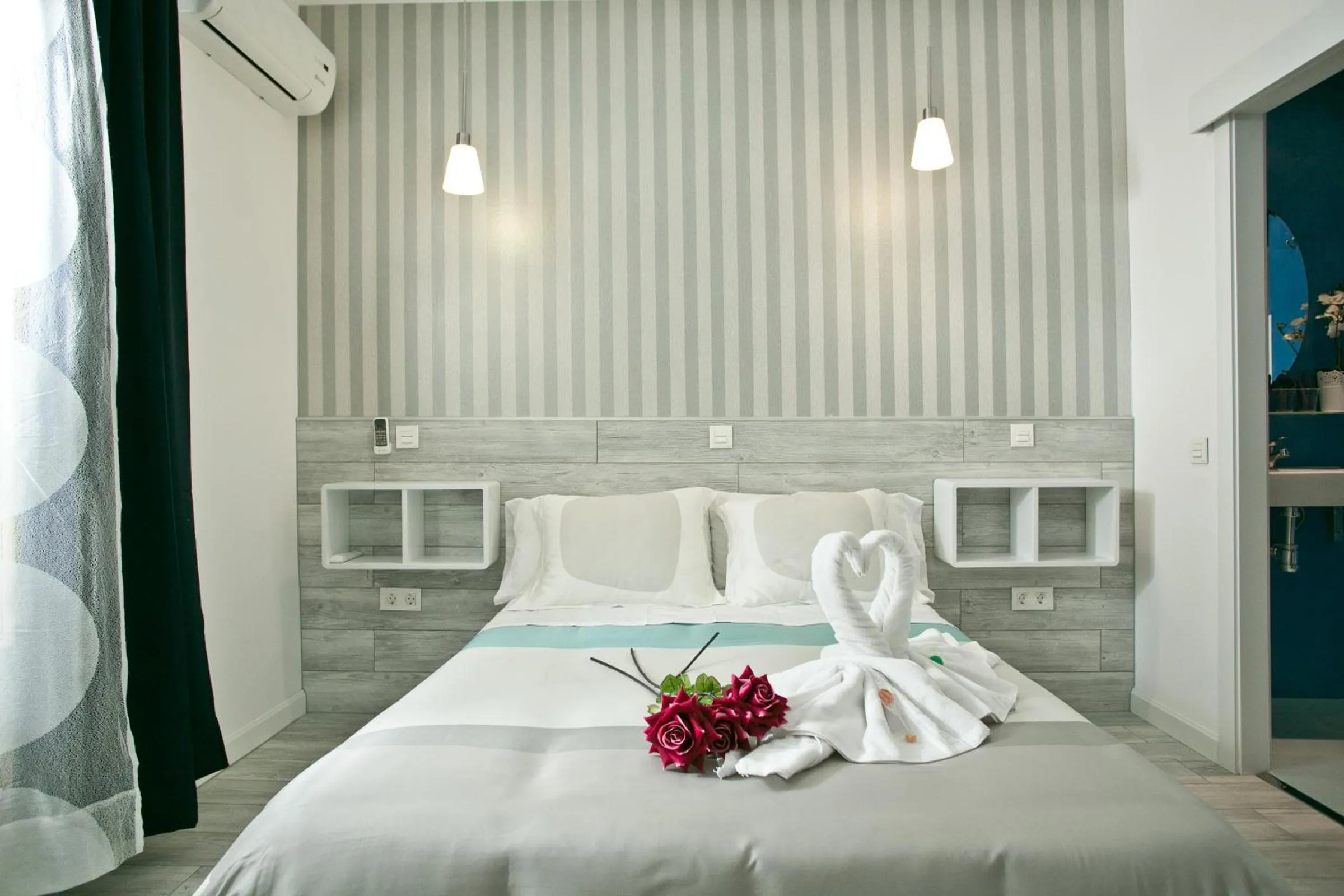 Bed in Hostal Main Street Madrid