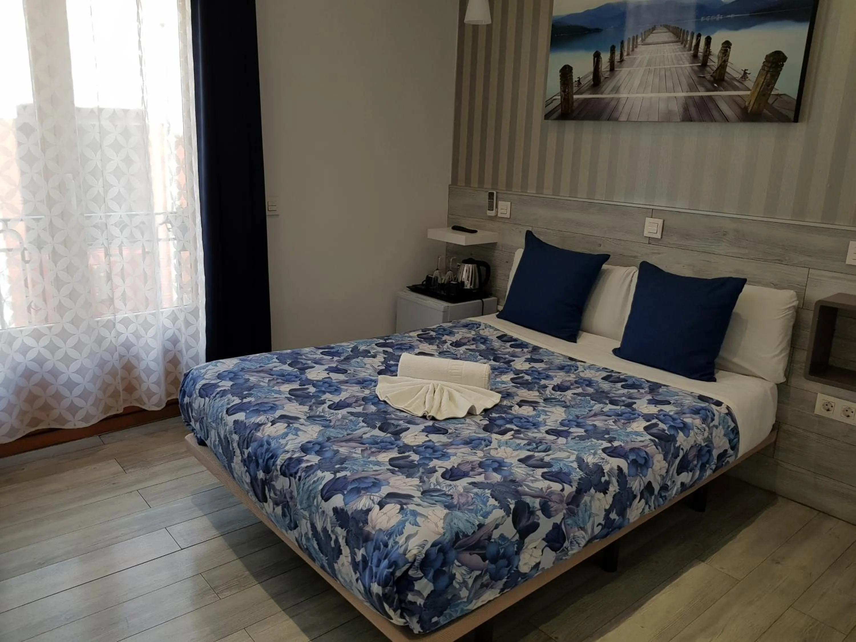 Photo of the whole room, Bed in Hostal Main Street Madrid