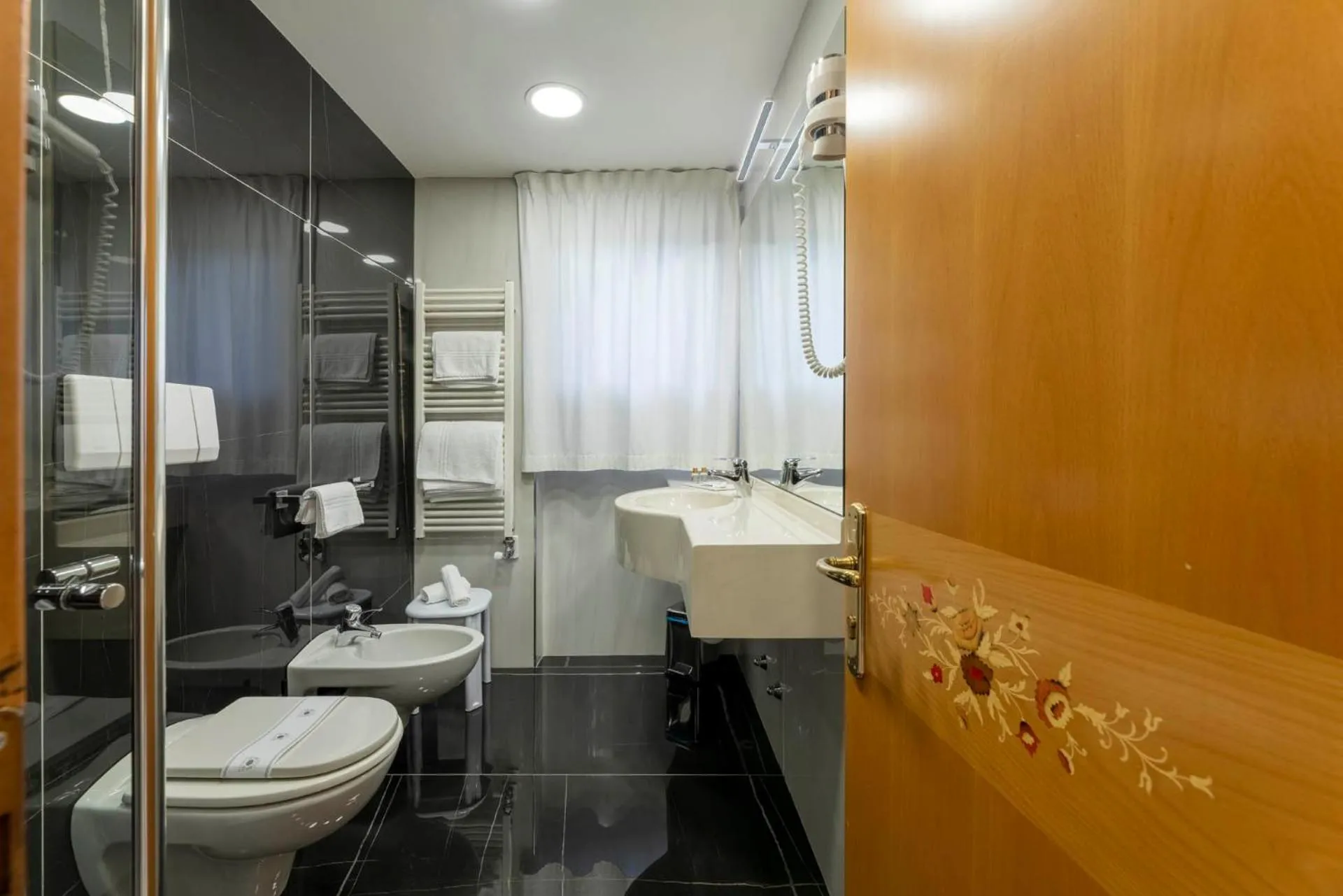 Shower in Olympic Palace