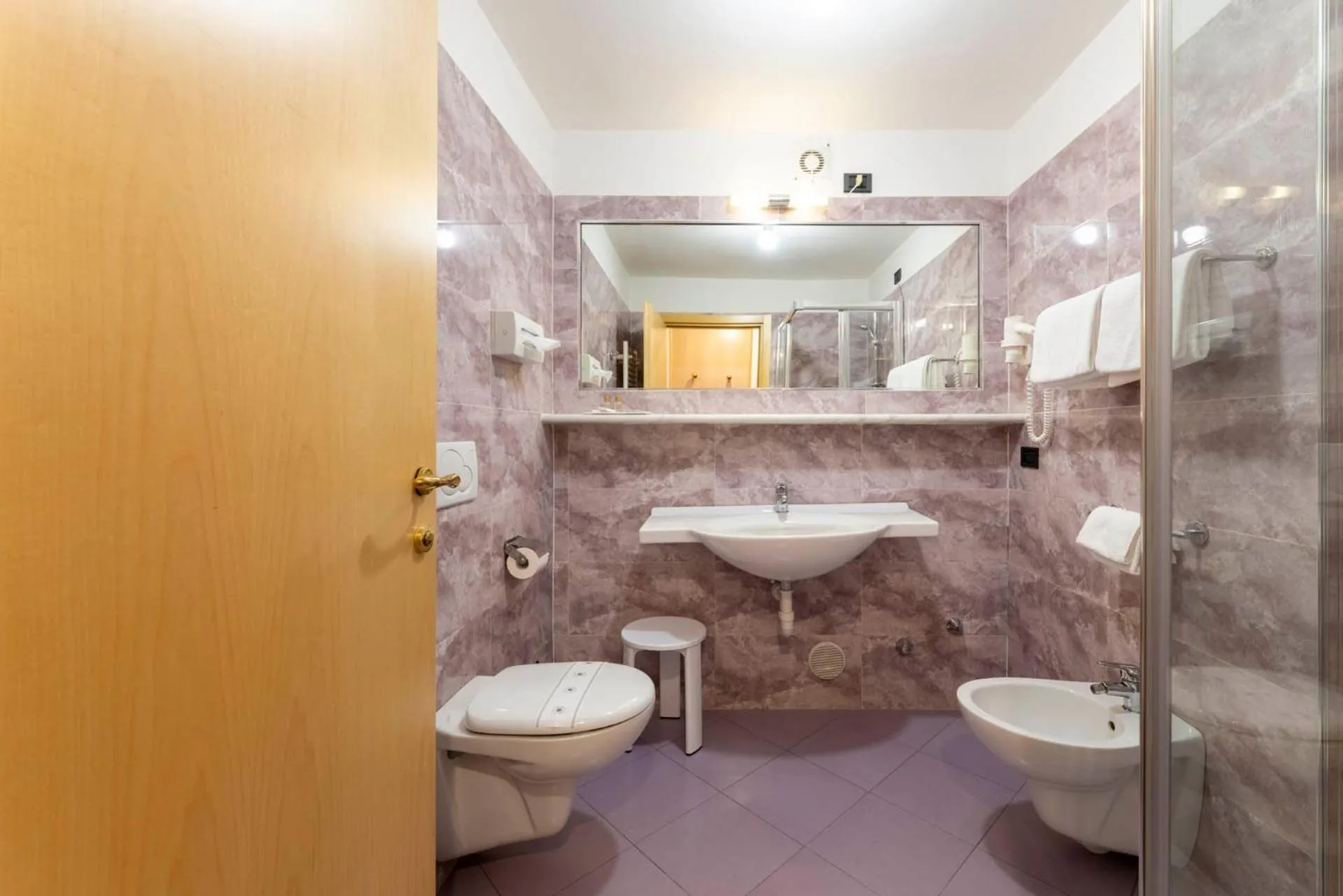 Shower in Olympic Palace
