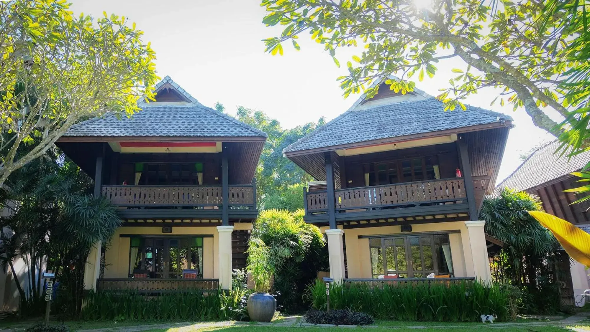 Property building in Pai River Corner Property building in Pai River Corner