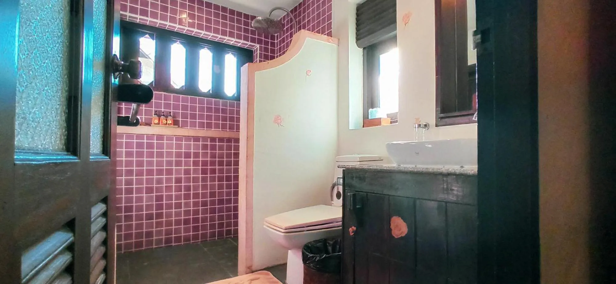 Bathroom in Pai River Corner