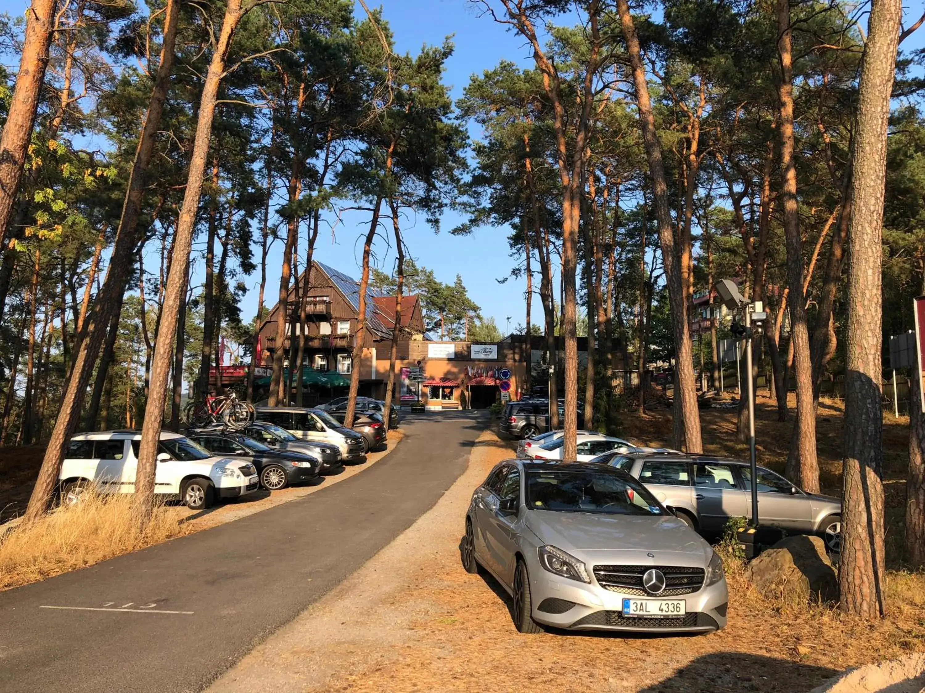 Facade/entrance in Hotel Berg Facade/entrance in Hotel Berg