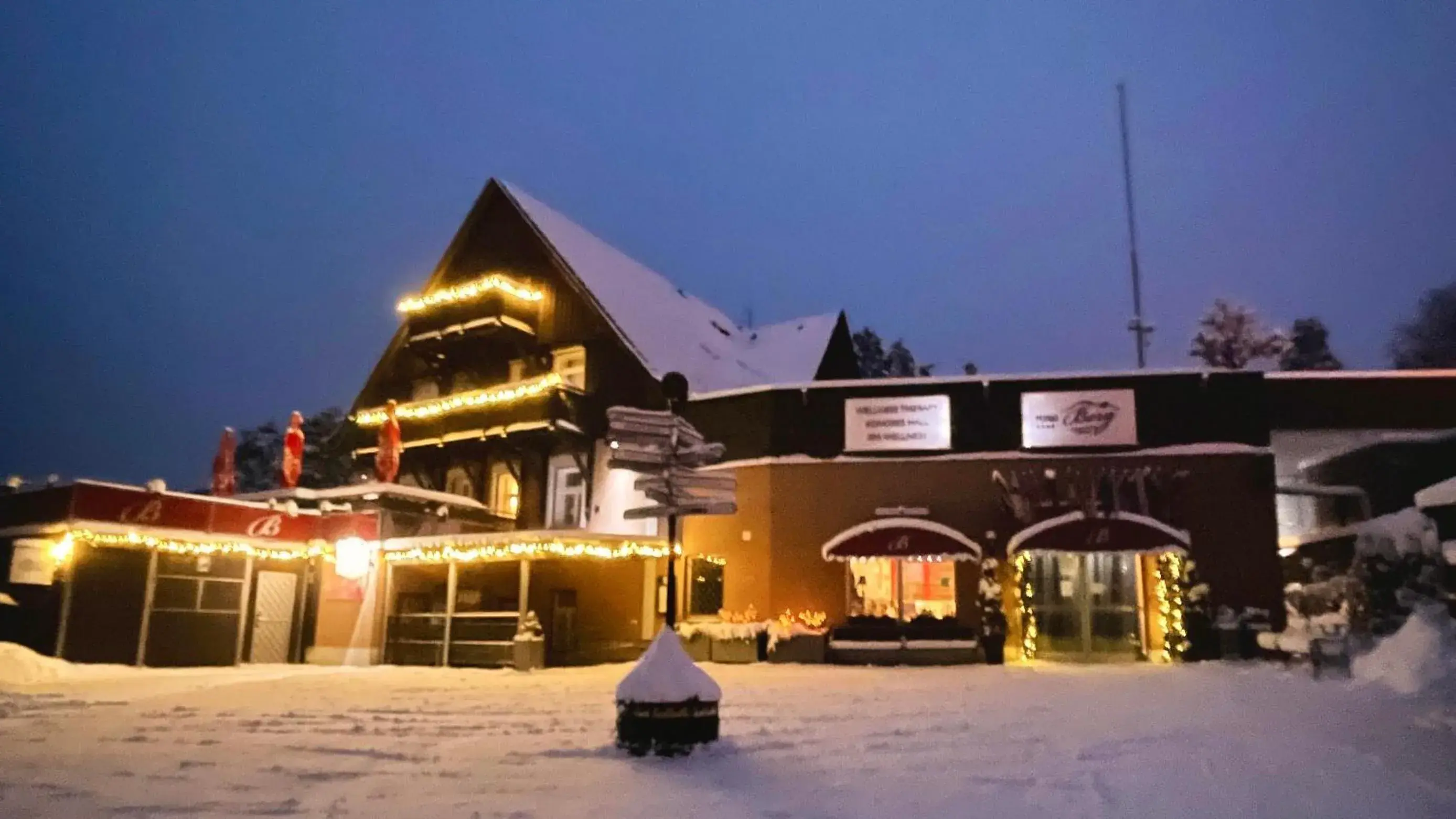 Property building in Hotel Berg Property building in Hotel Berg