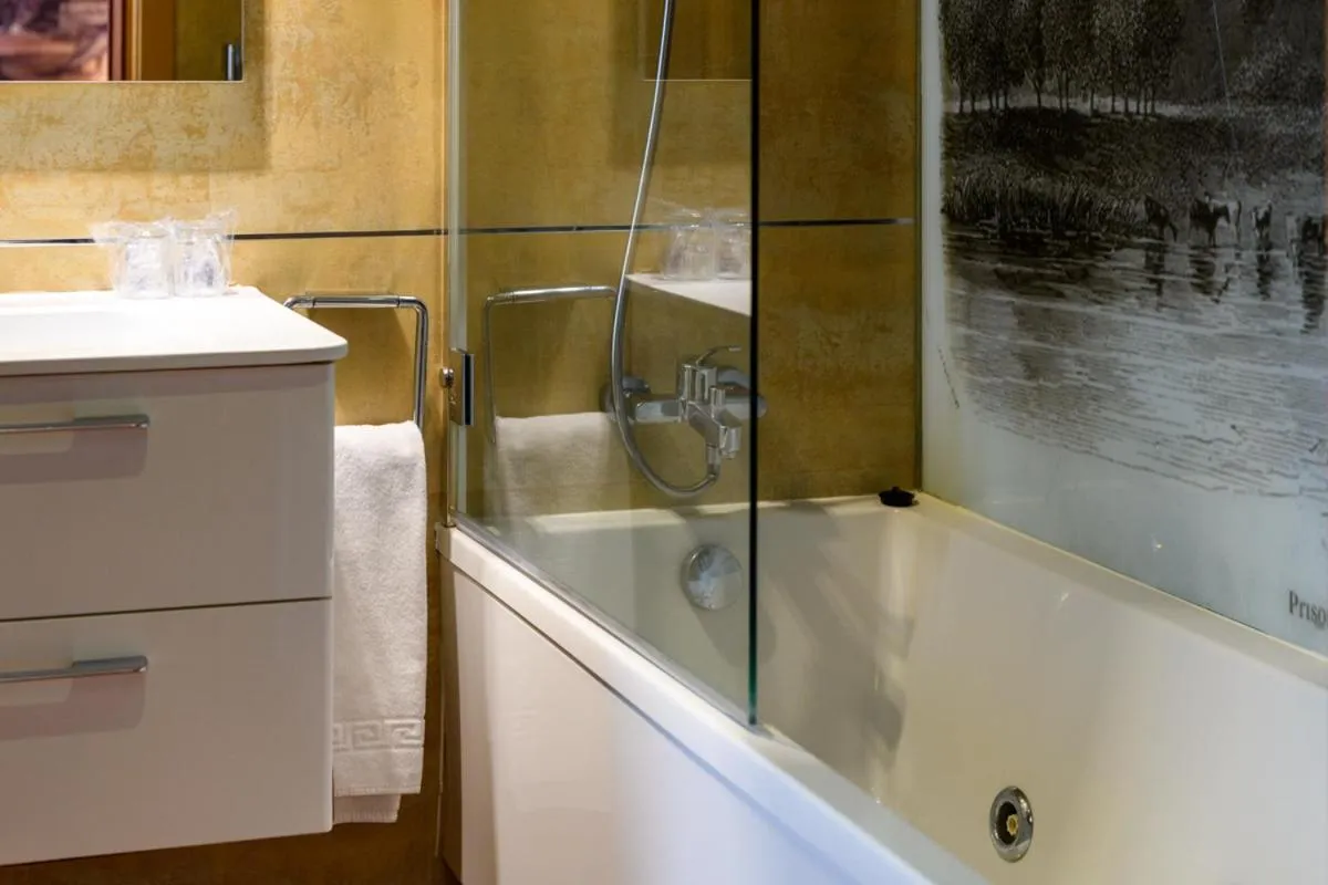 Bathroom in Hotel De Martin