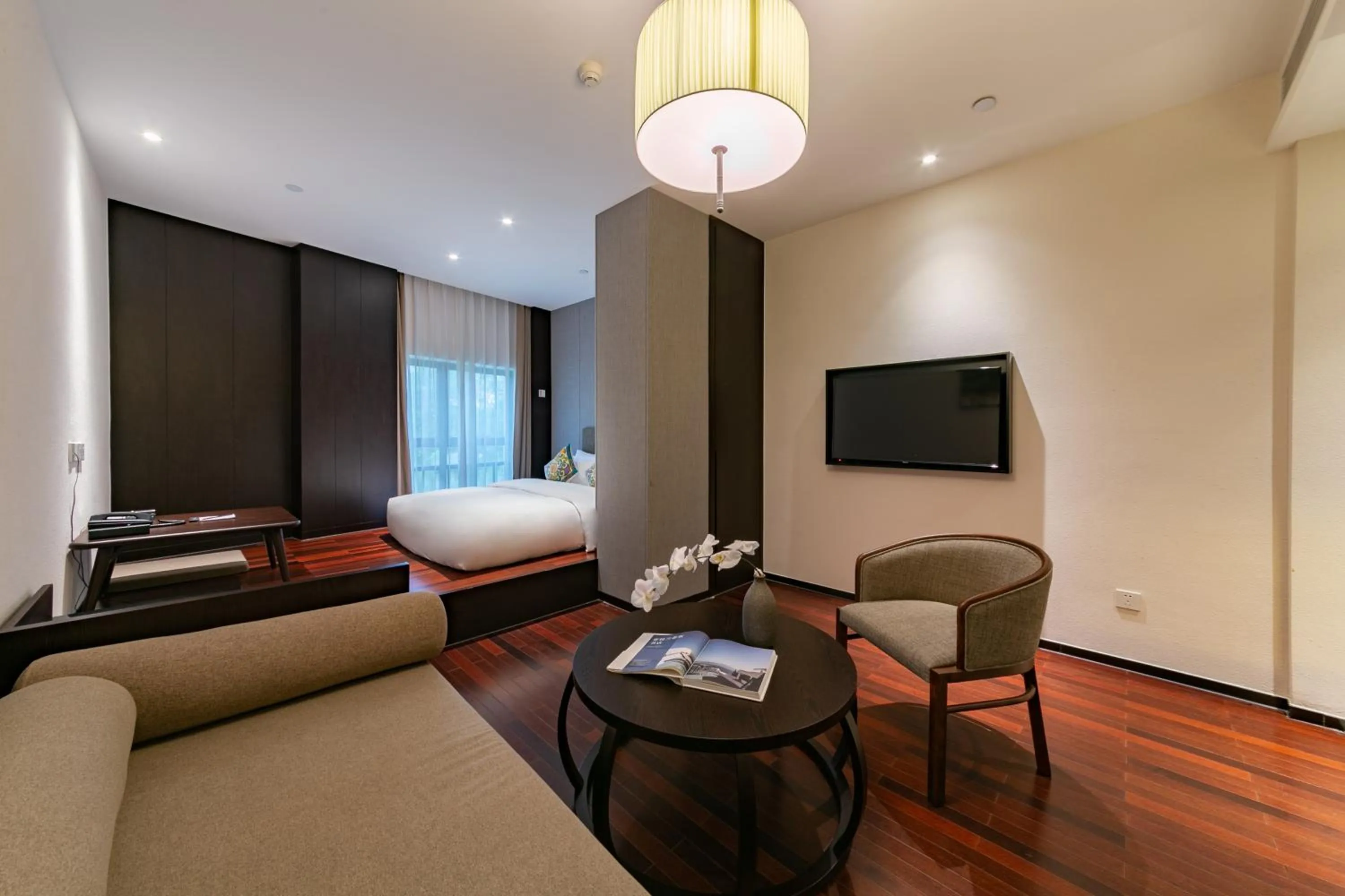 Photo of the whole room in SSAW Boutique Hotel Liuzhou