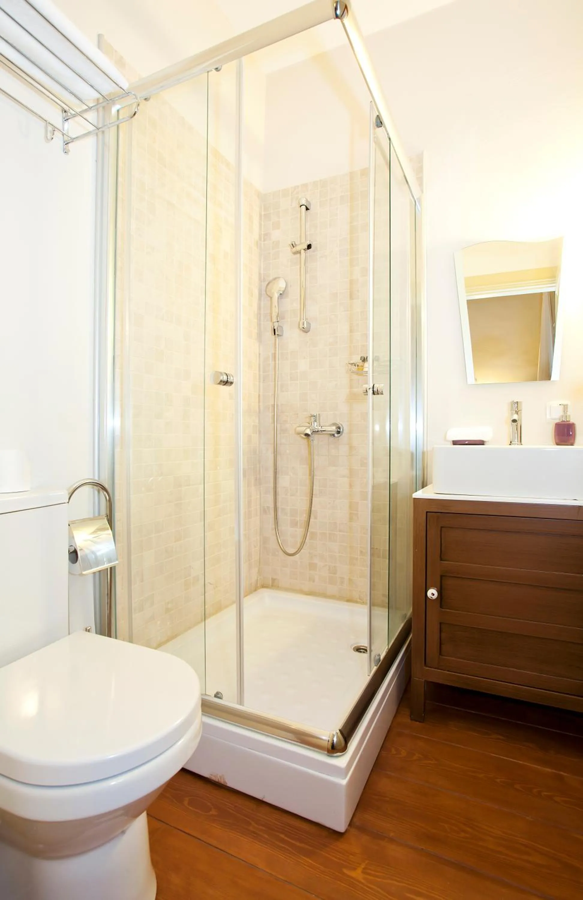 Bathroom in Macaron Konagi