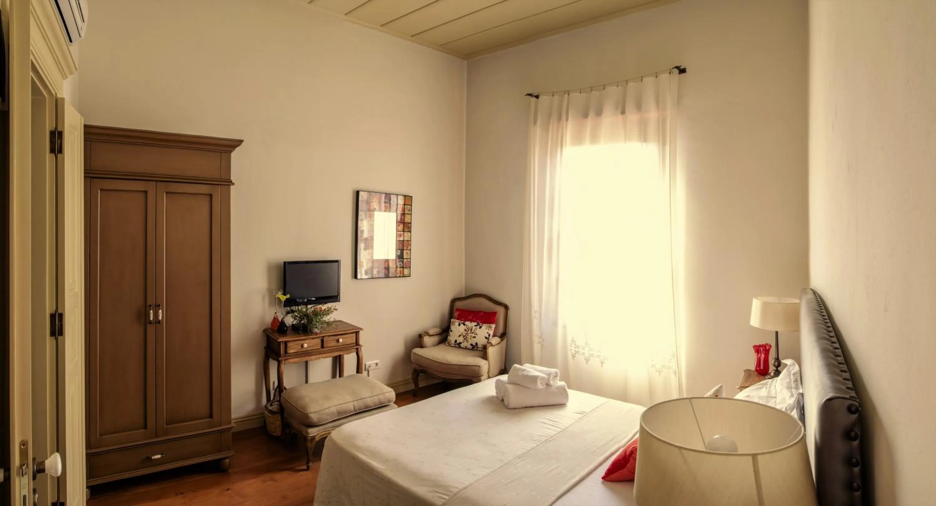 Bedroom in Macaron Konagi