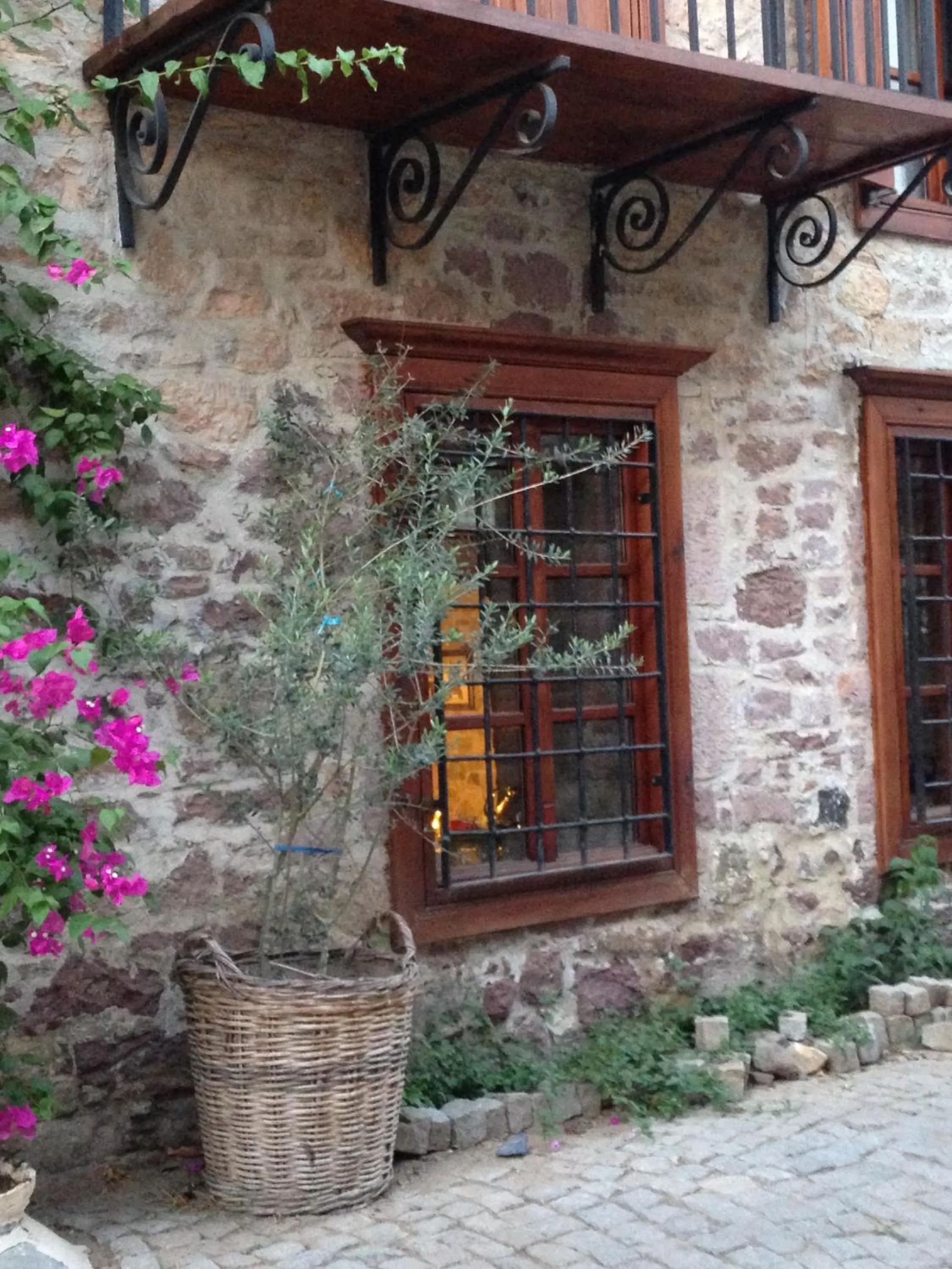 Facade/entrance in Macaron Konagi