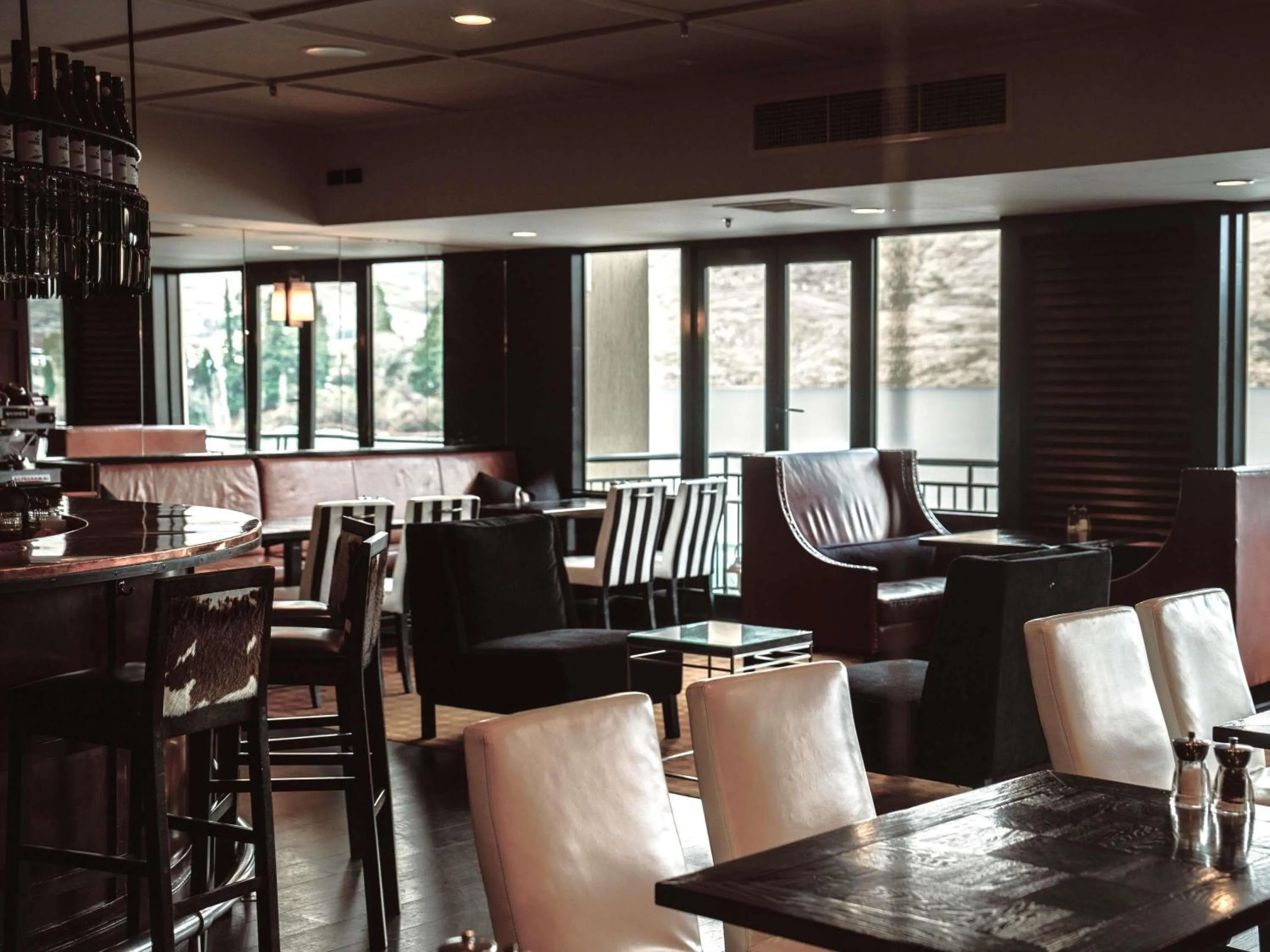 Restaurant/places to eat in Hotel St Moritz, Queenstown - MGallery Collection