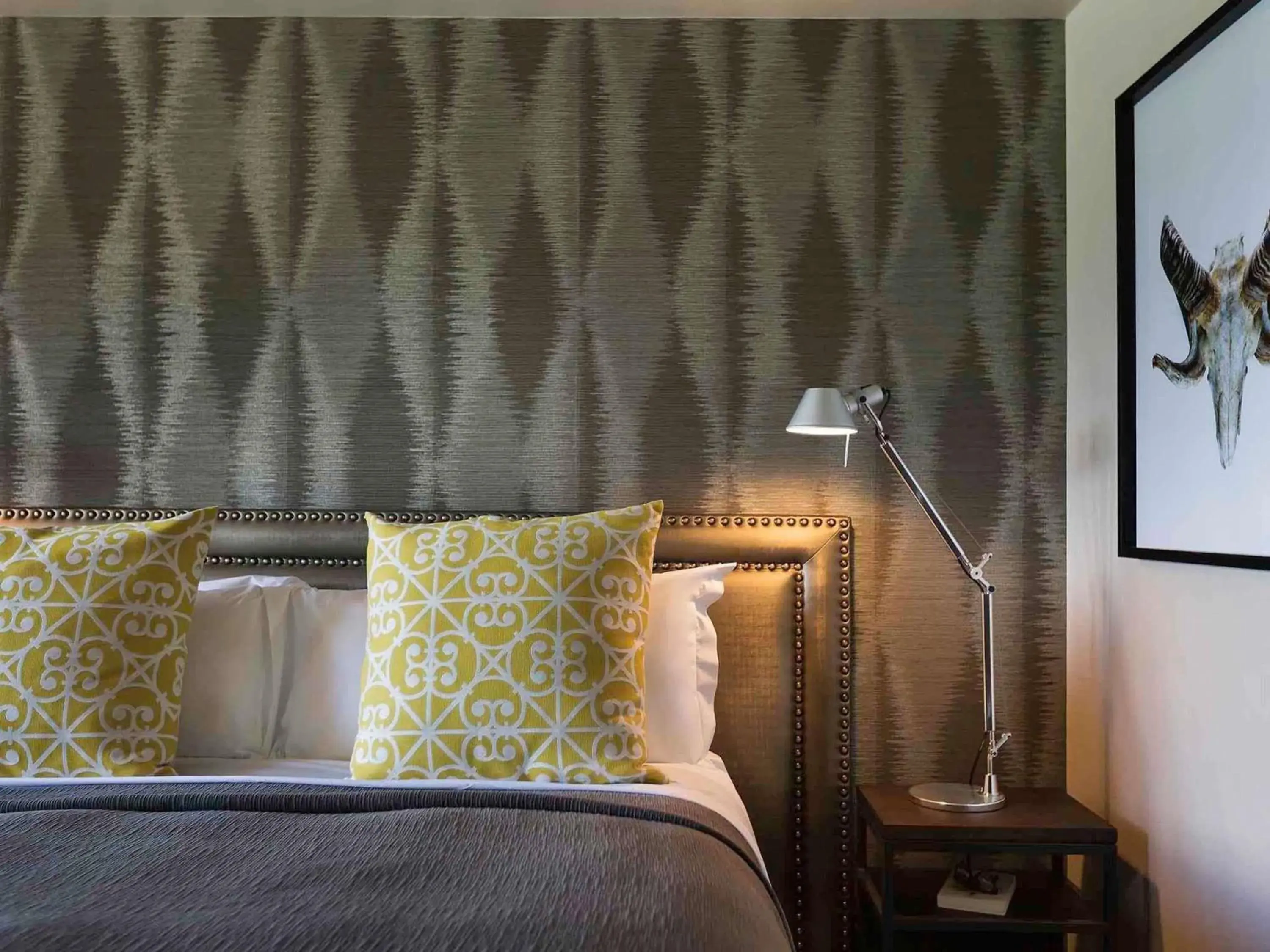 Bedroom, Bed in Hotel St Moritz, Queenstown - MGallery Collection Bedroom, Bed in Hotel St Moritz, Queenstown - MGallery Collection