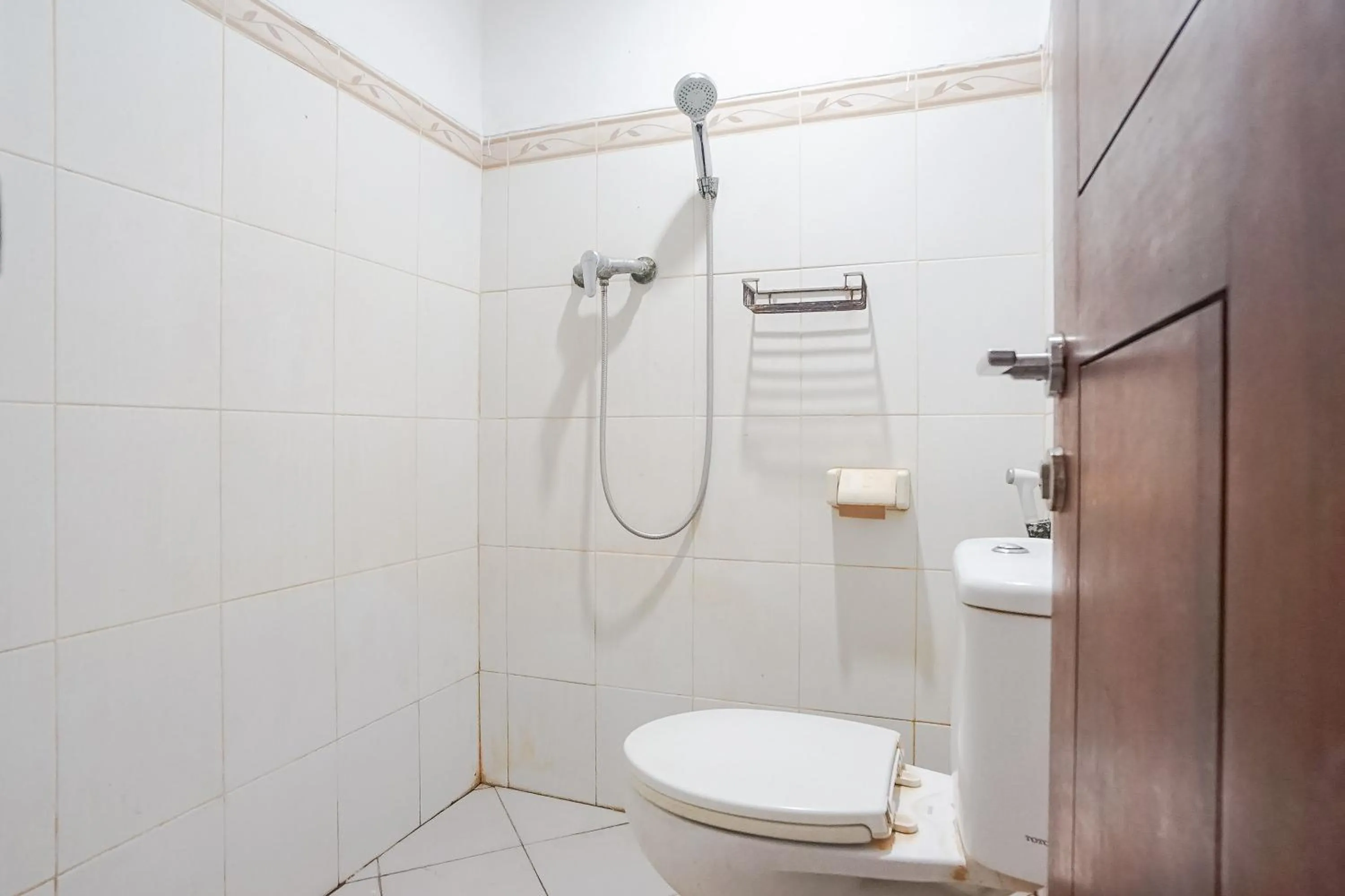 Bathroom in Gana Inn Legian