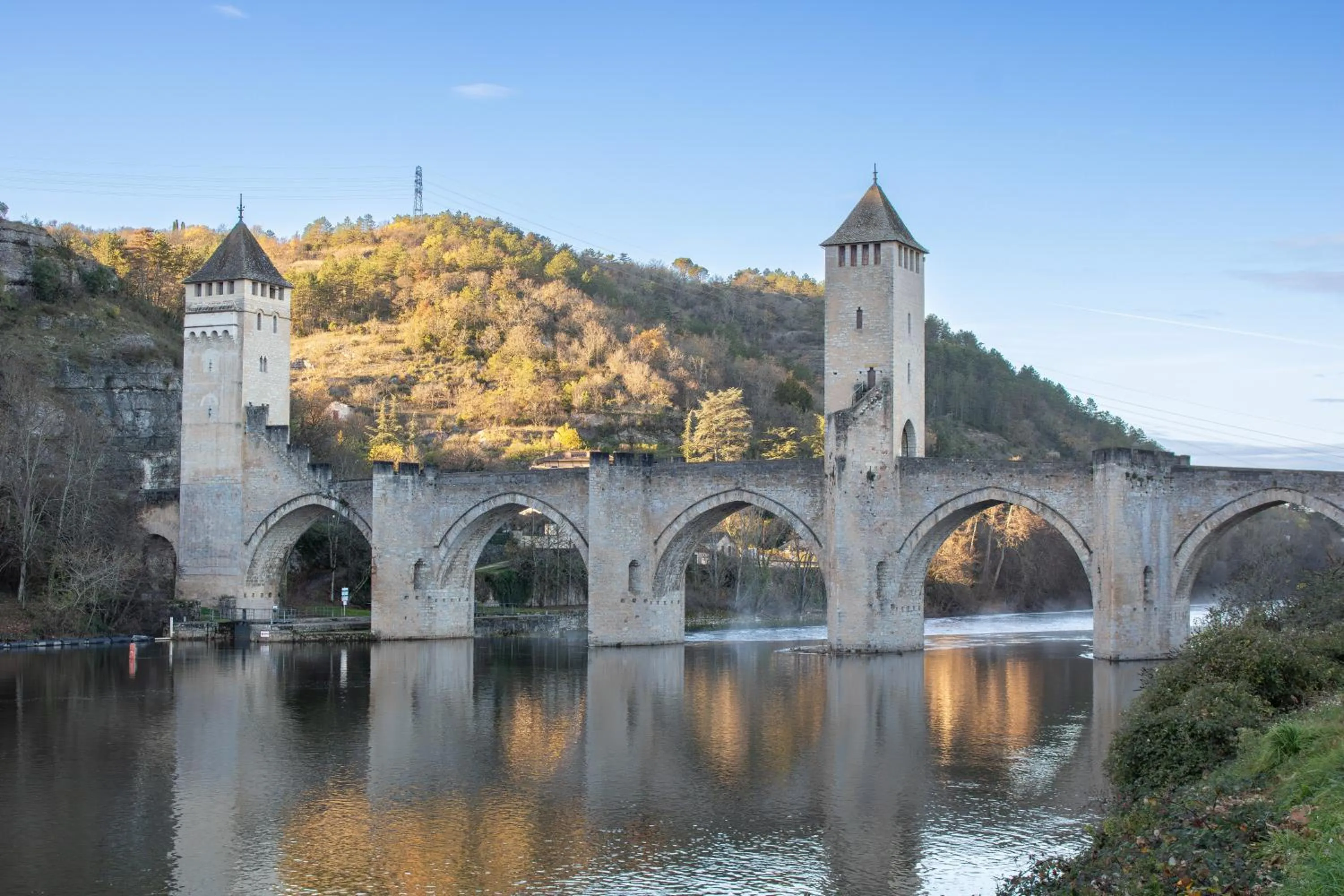 Nearby landmark in Brit Hotel Cahors - Le Valentré