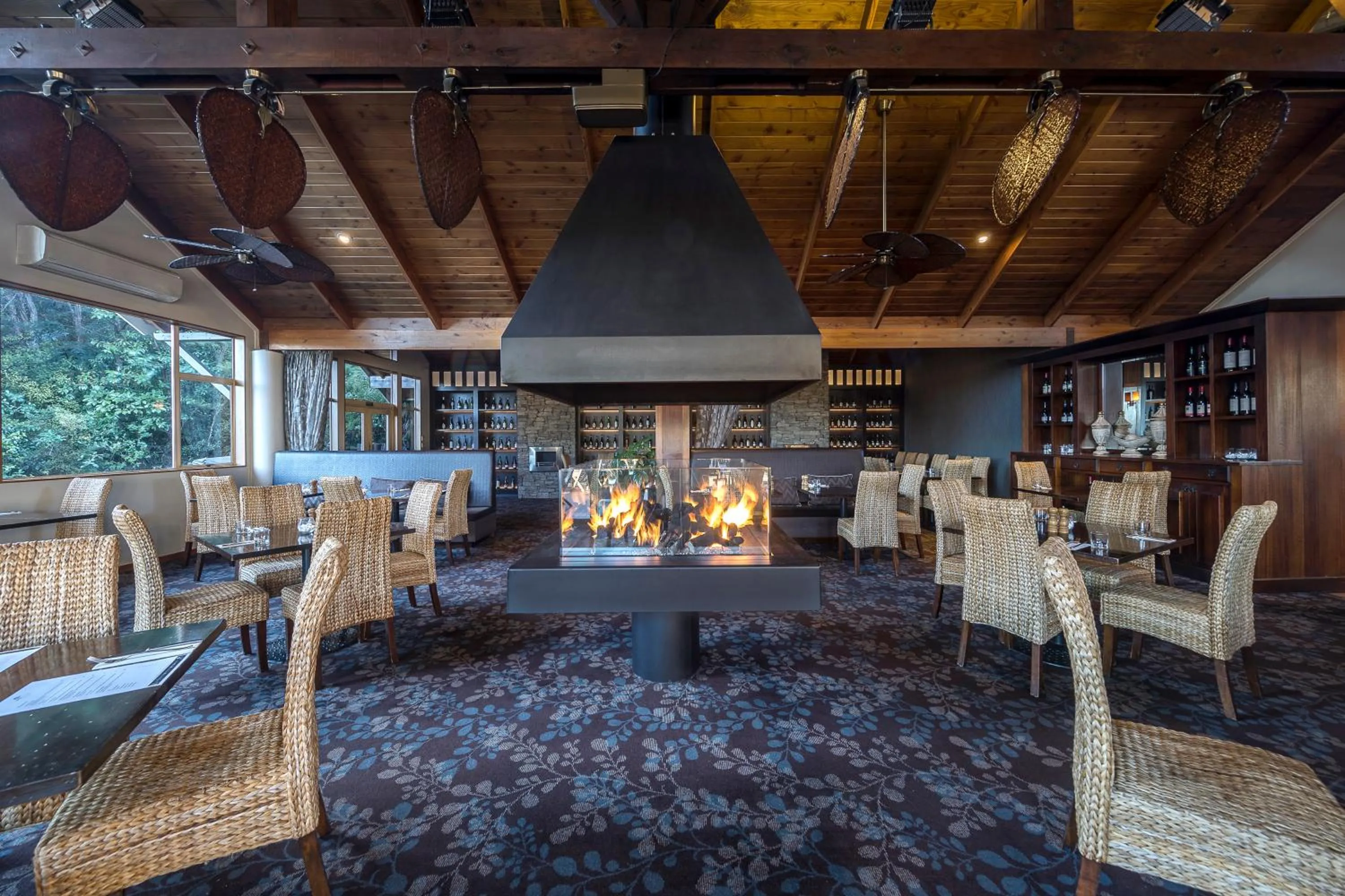 Restaurant/places to eat in Grand Mercure Puka Park Resort