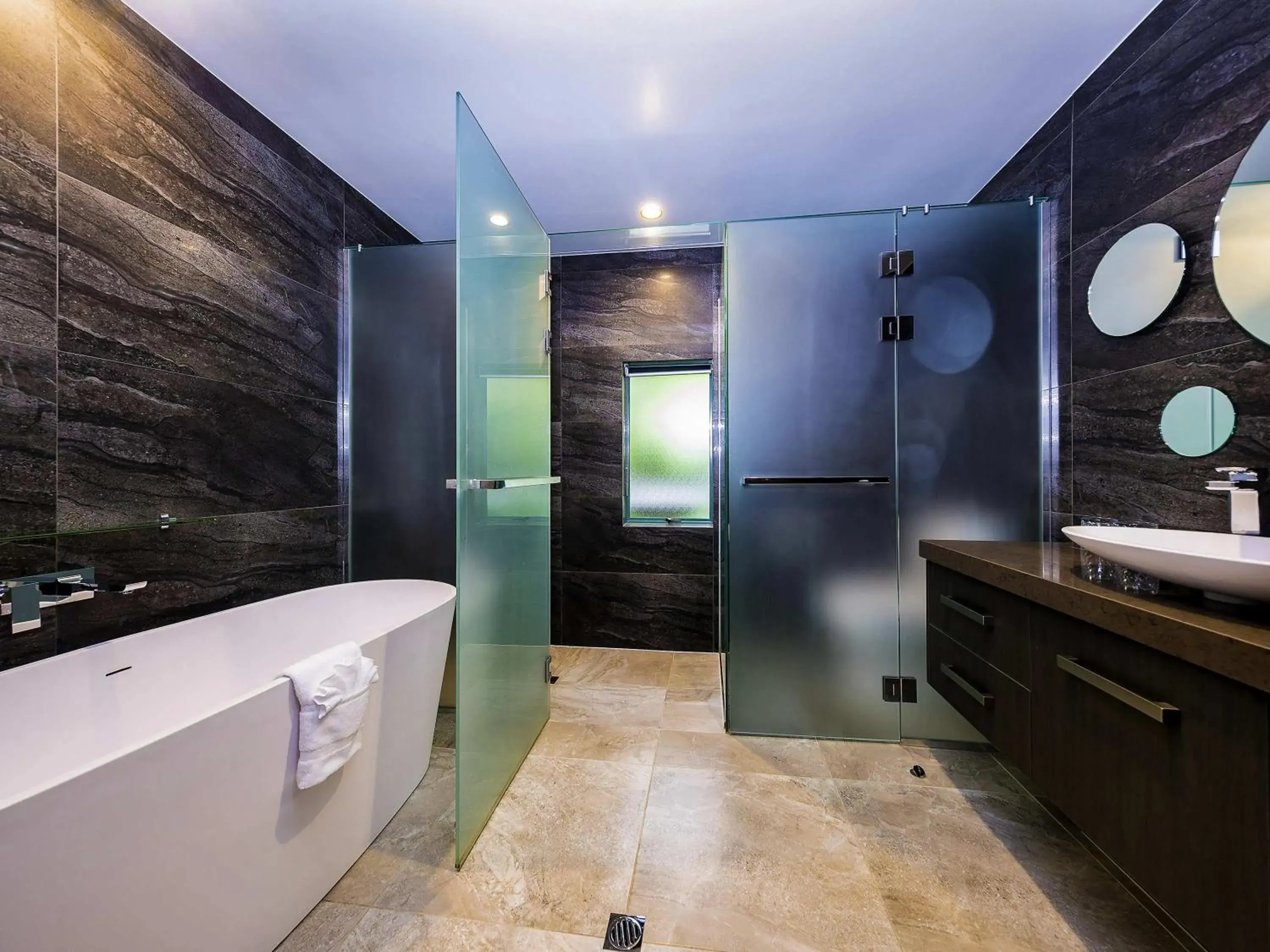 Bedroom in Grand Mercure Puka Park Resort Bedroom in Grand Mercure Puka Park Resort