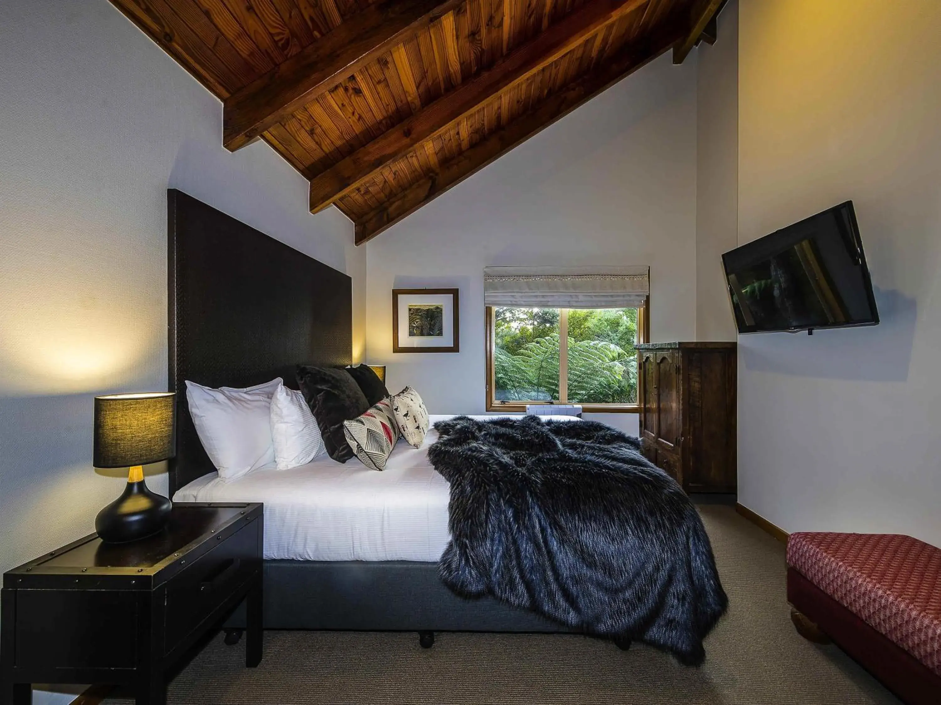 Bedroom, Bed in Grand Mercure Puka Park Resort Bedroom, Bed in Grand Mercure Puka Park Resort