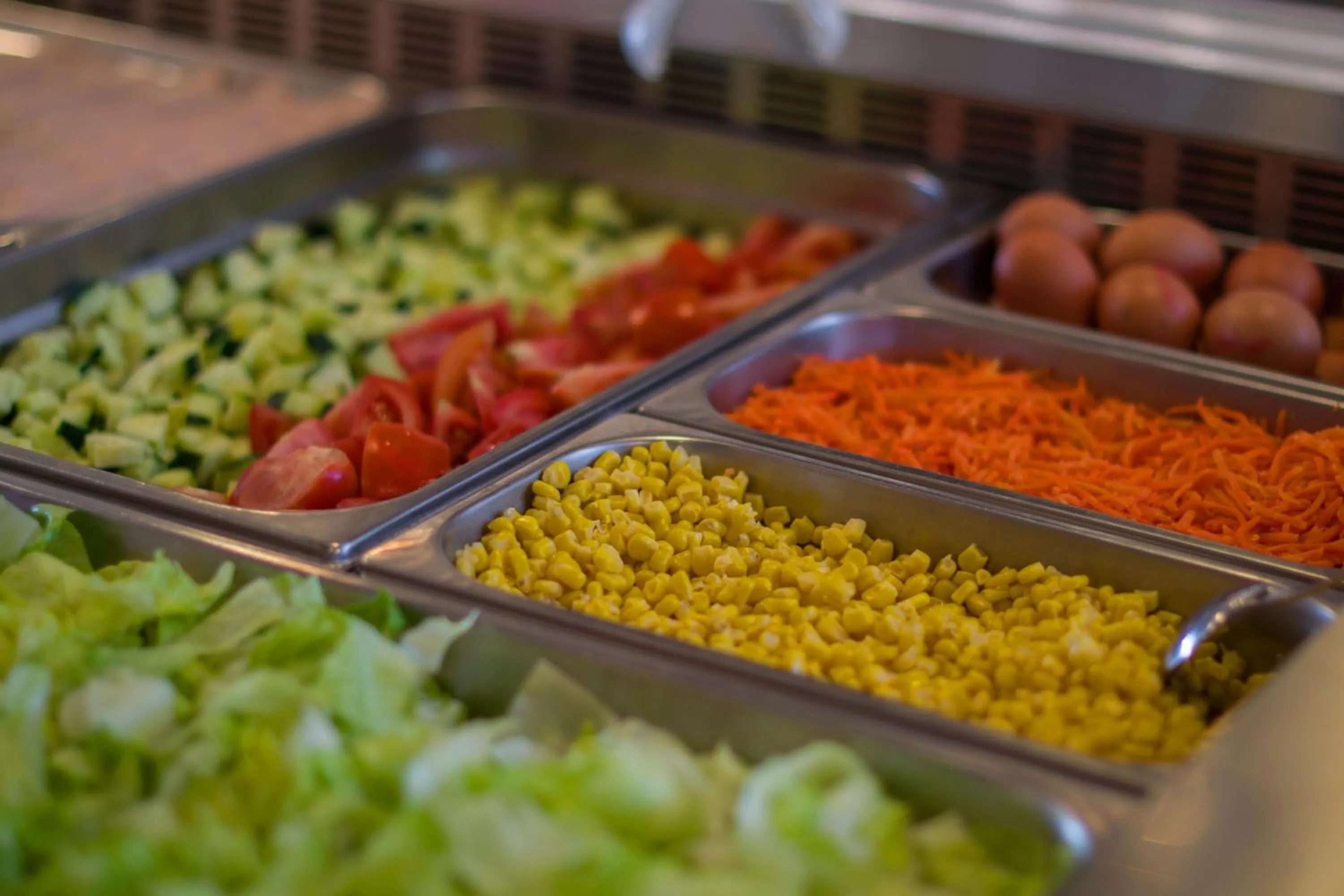 Restaurant/places to eat in La Marina Resort