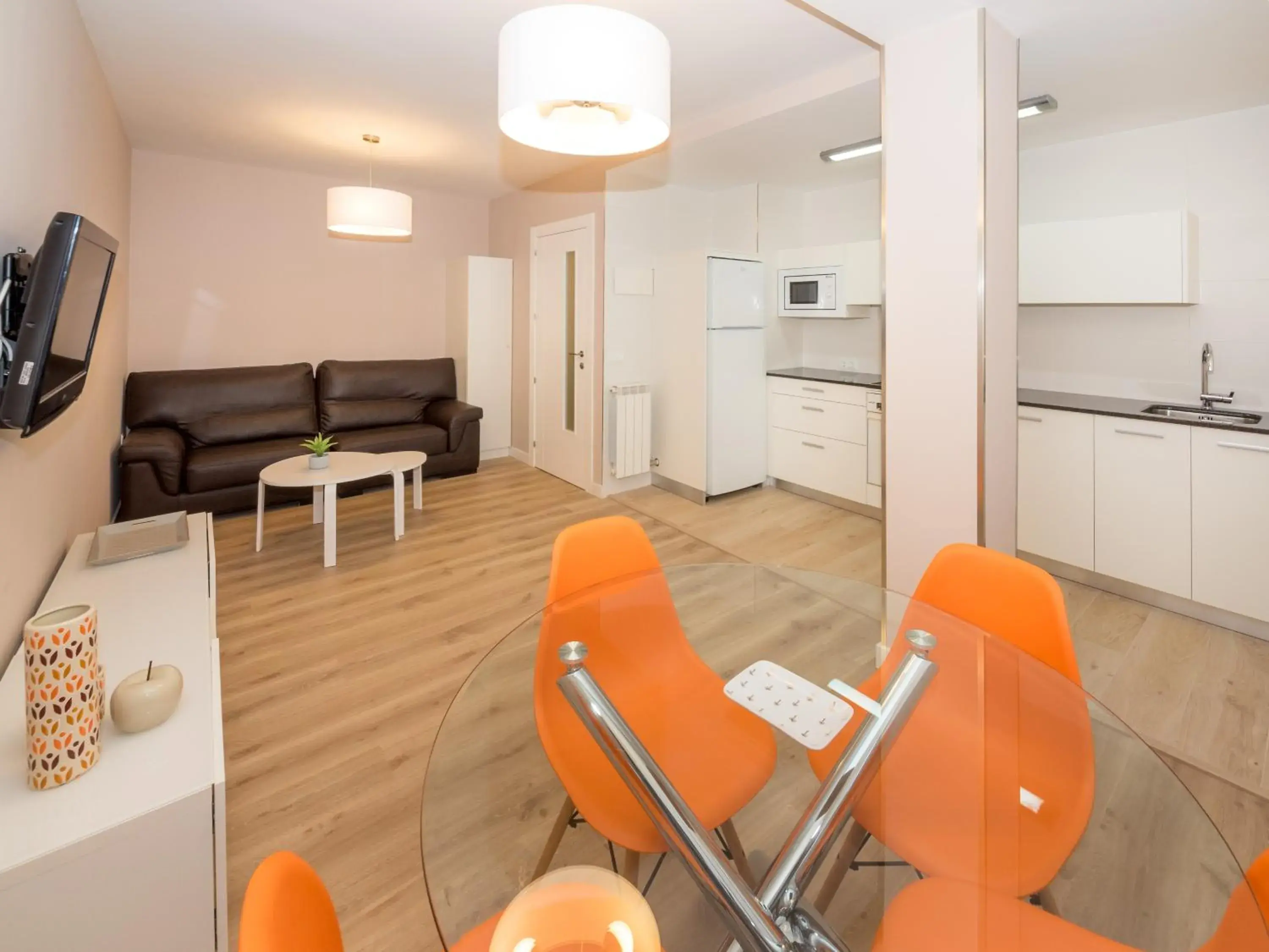 Kitchen or kitchenette in Gestión de Alojamientos Apartments Kitchen or kitchenette in Gestión de Alojamientos Apartments