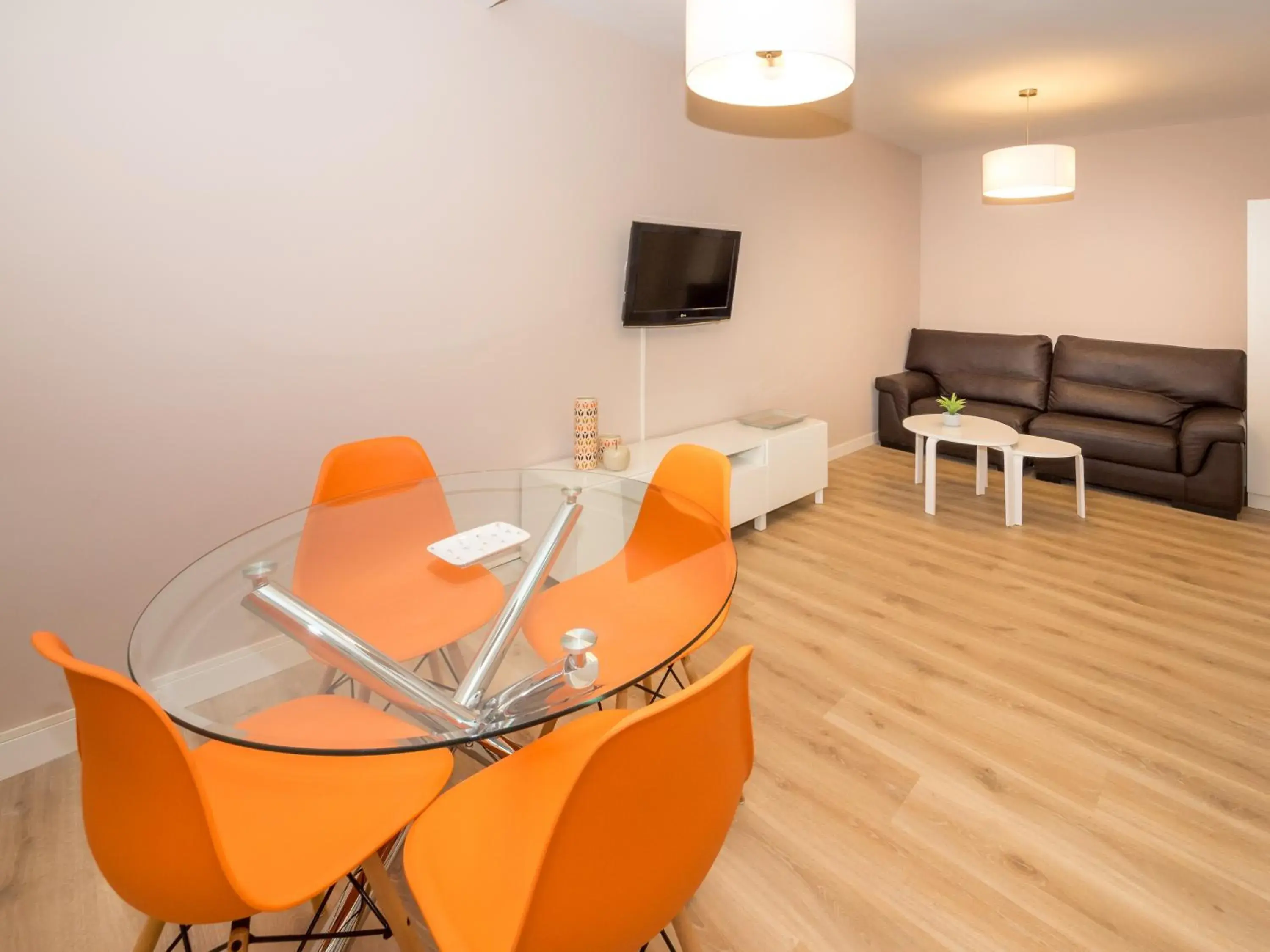 Living room in Gestión de Alojamientos Apartments Living room in Gestión de Alojamientos Apartments