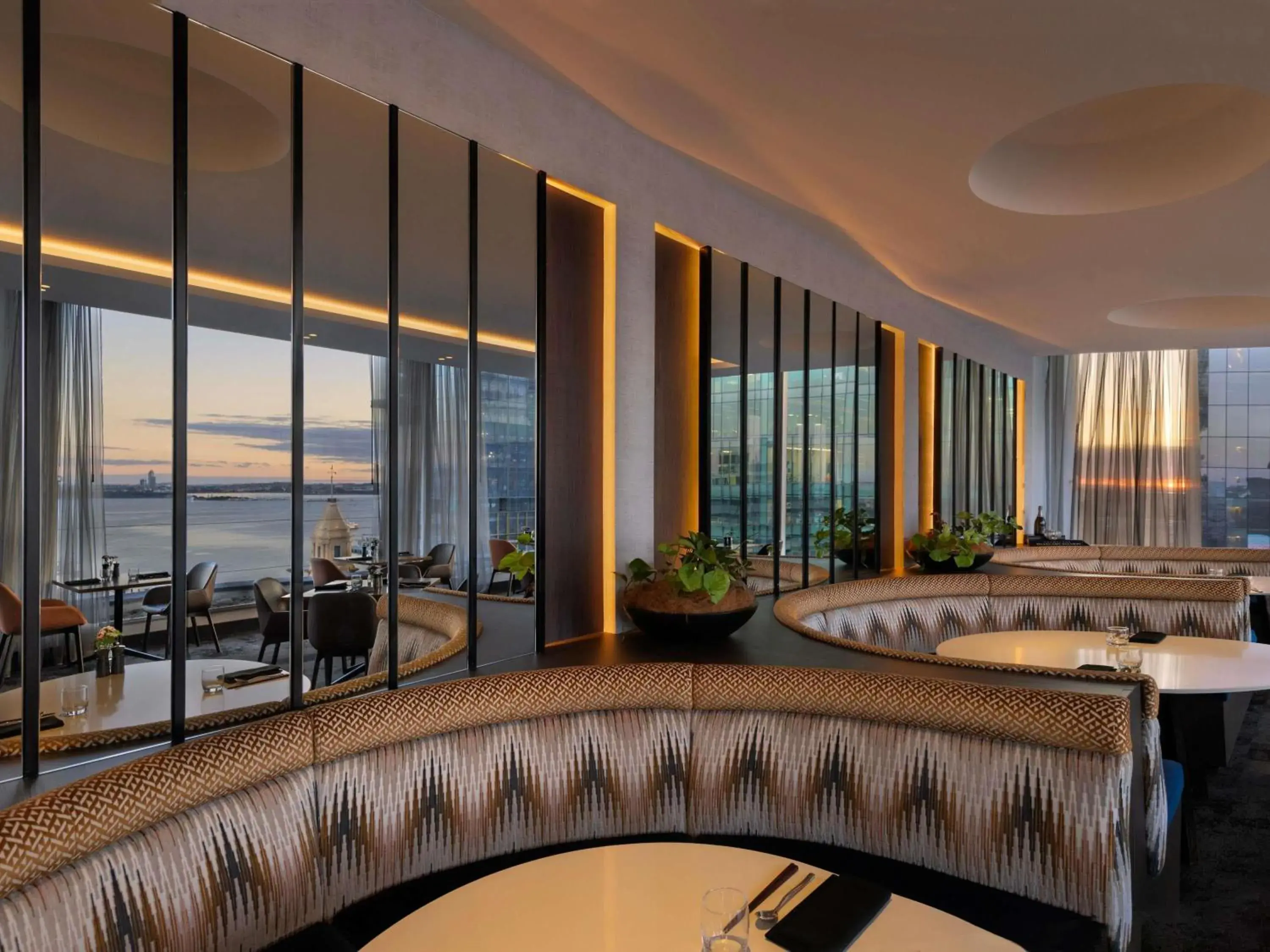 Restaurant/places to eat in Mövenpick Hotel Auckland Restaurant/places to eat in Mövenpick Hotel Auckland