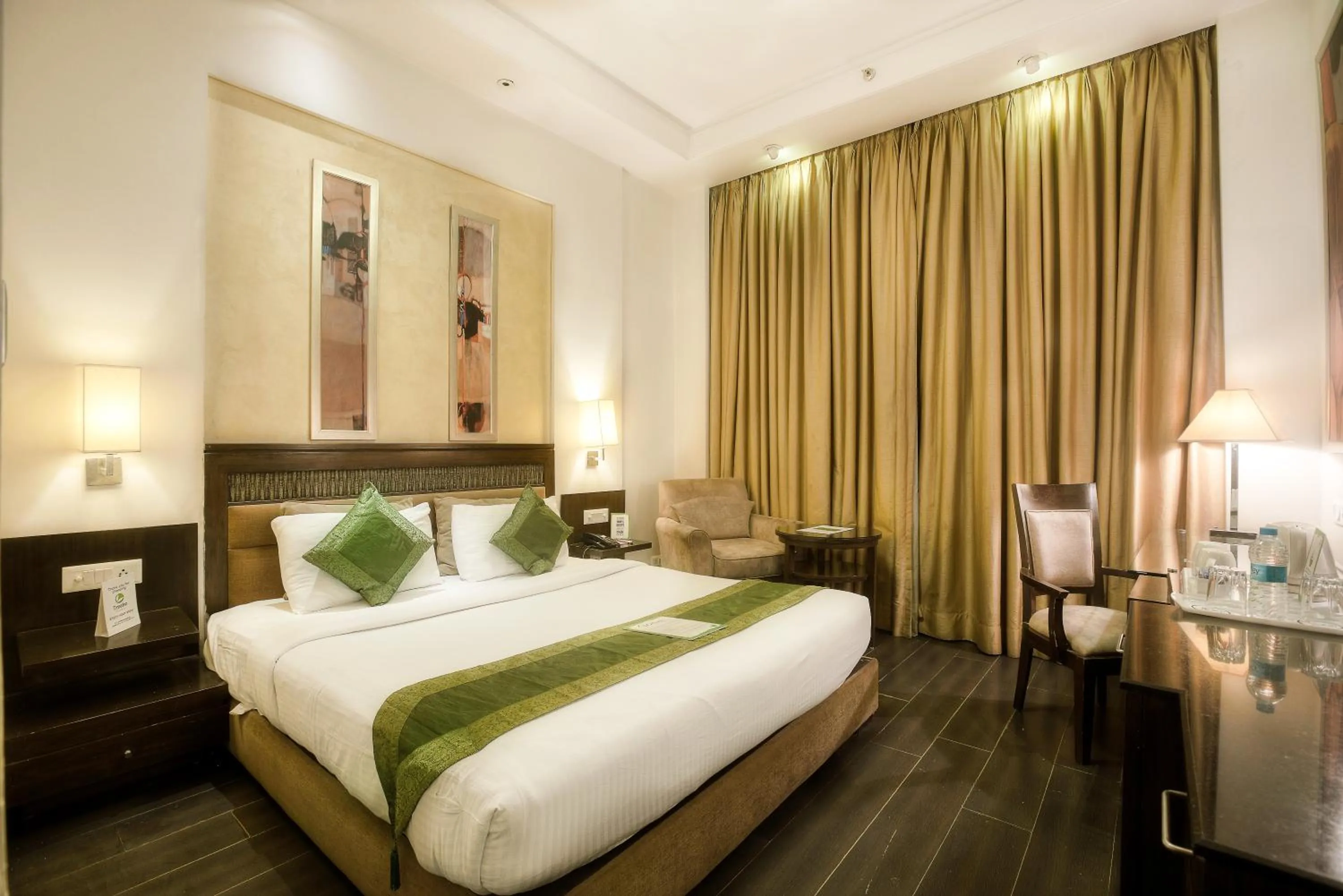 Bedroom, Bed in Western Court Panchkula