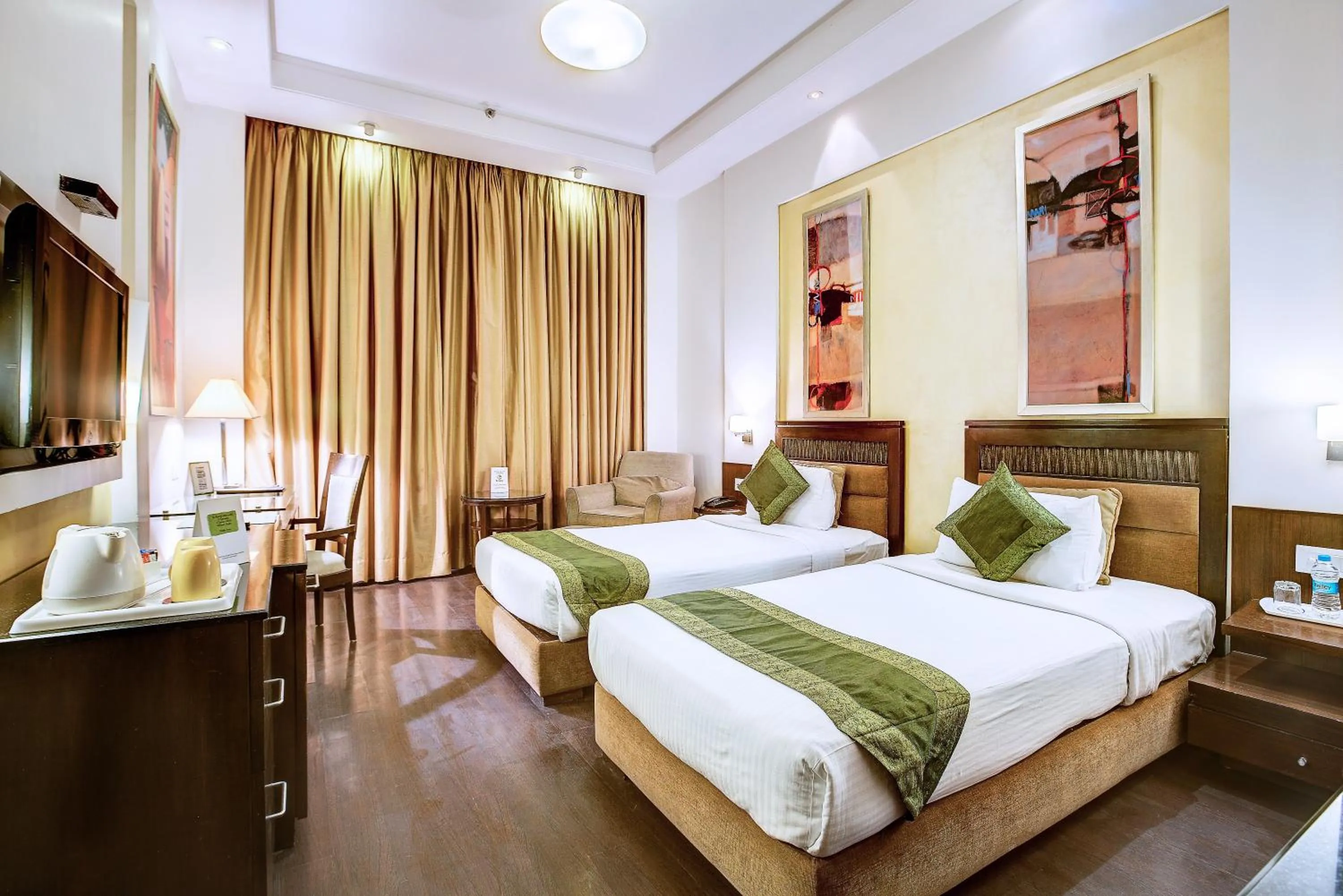 Bed in Western Court Panchkula