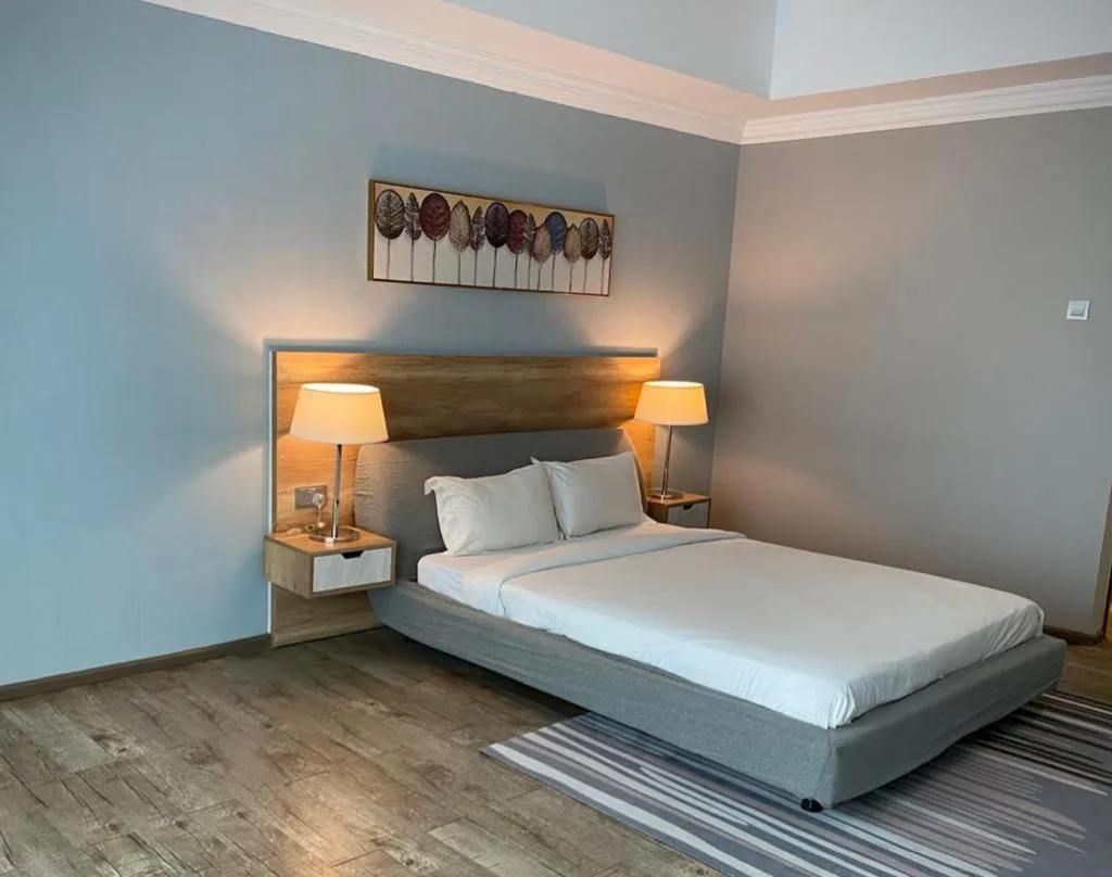 Bed in The Lanes Hotel