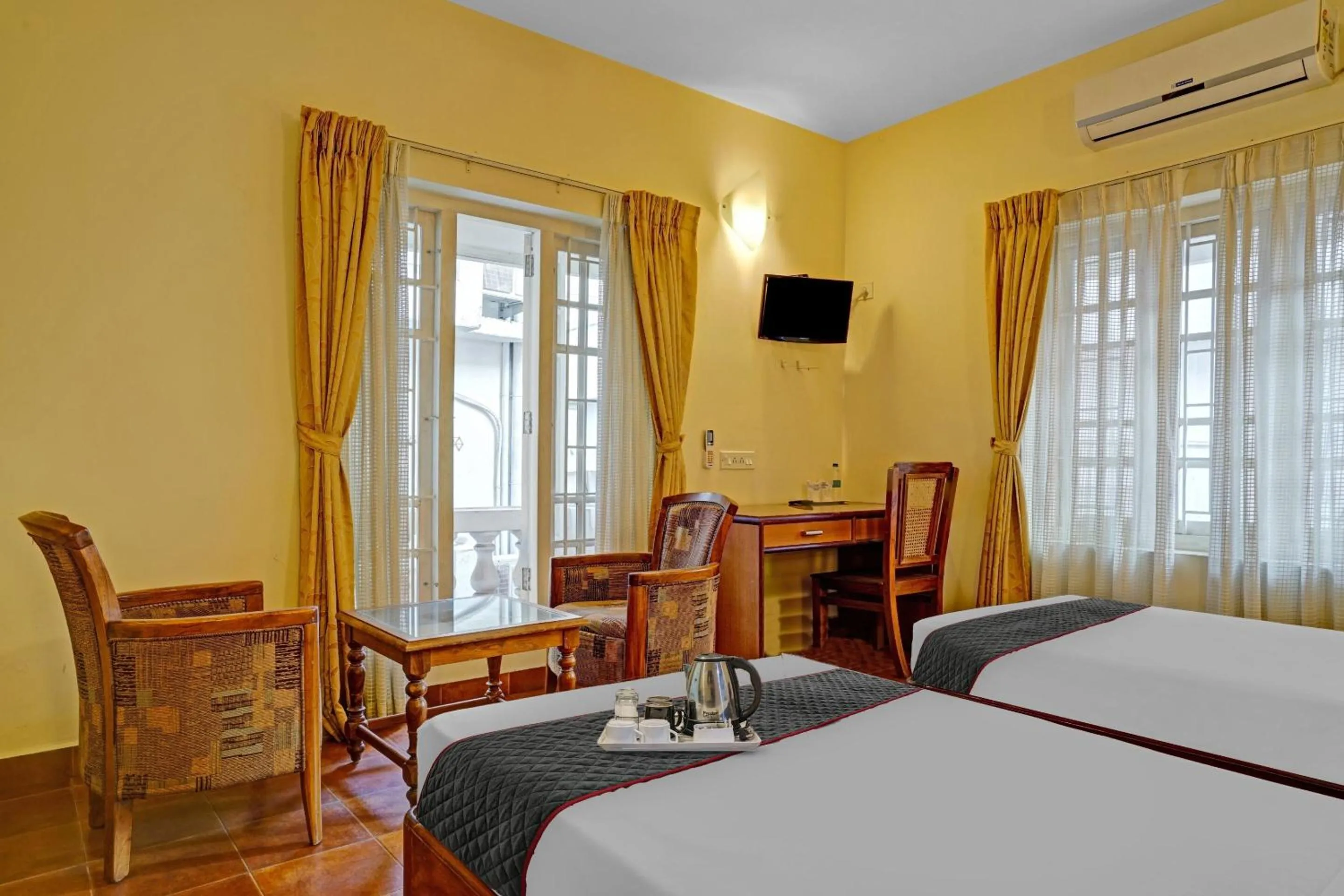 Bedroom, Bed in The Fort Manor Hotel - Kochi Kerala