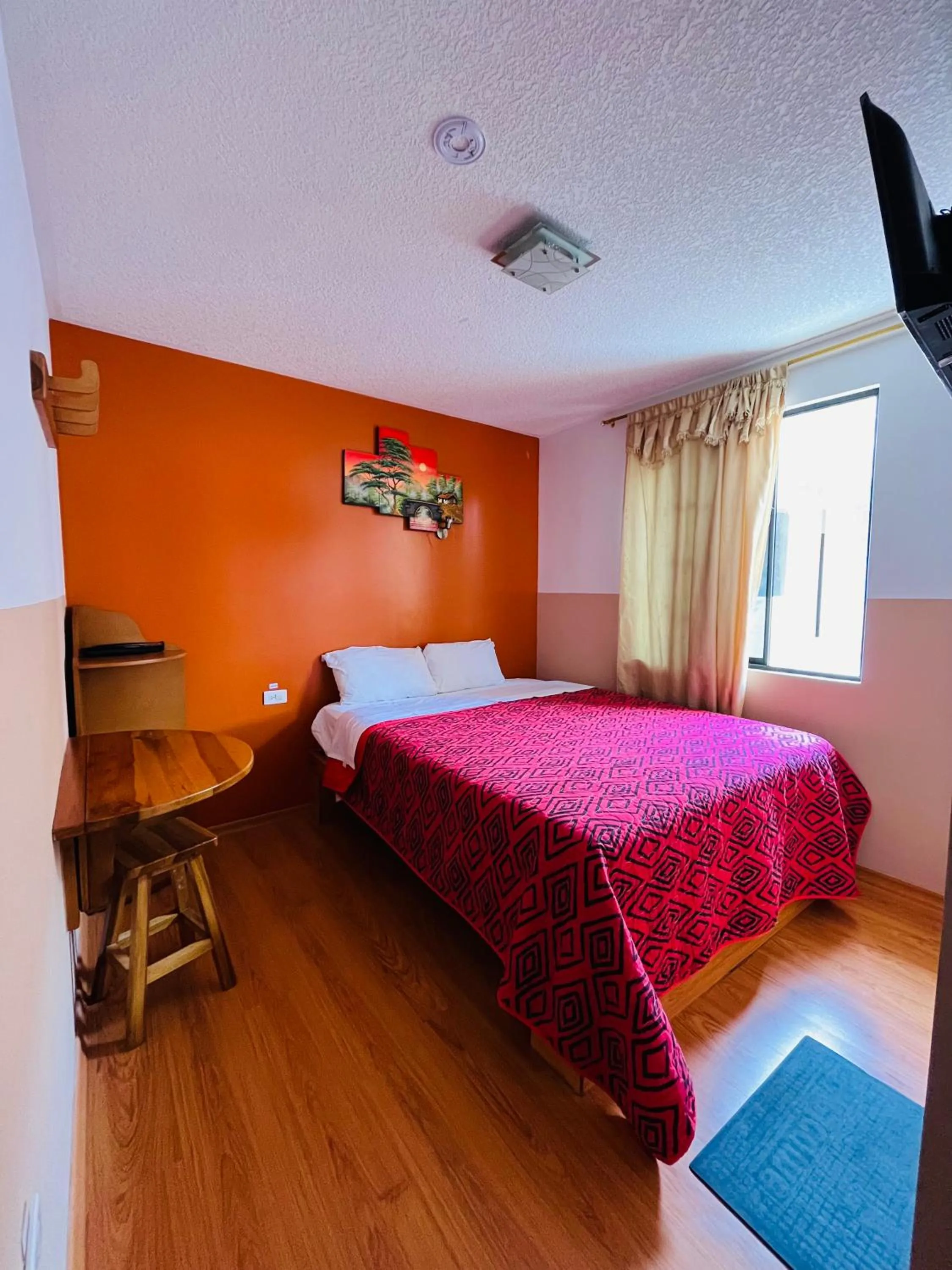 Bed in Hostal Alpachaca - New Quito Airport