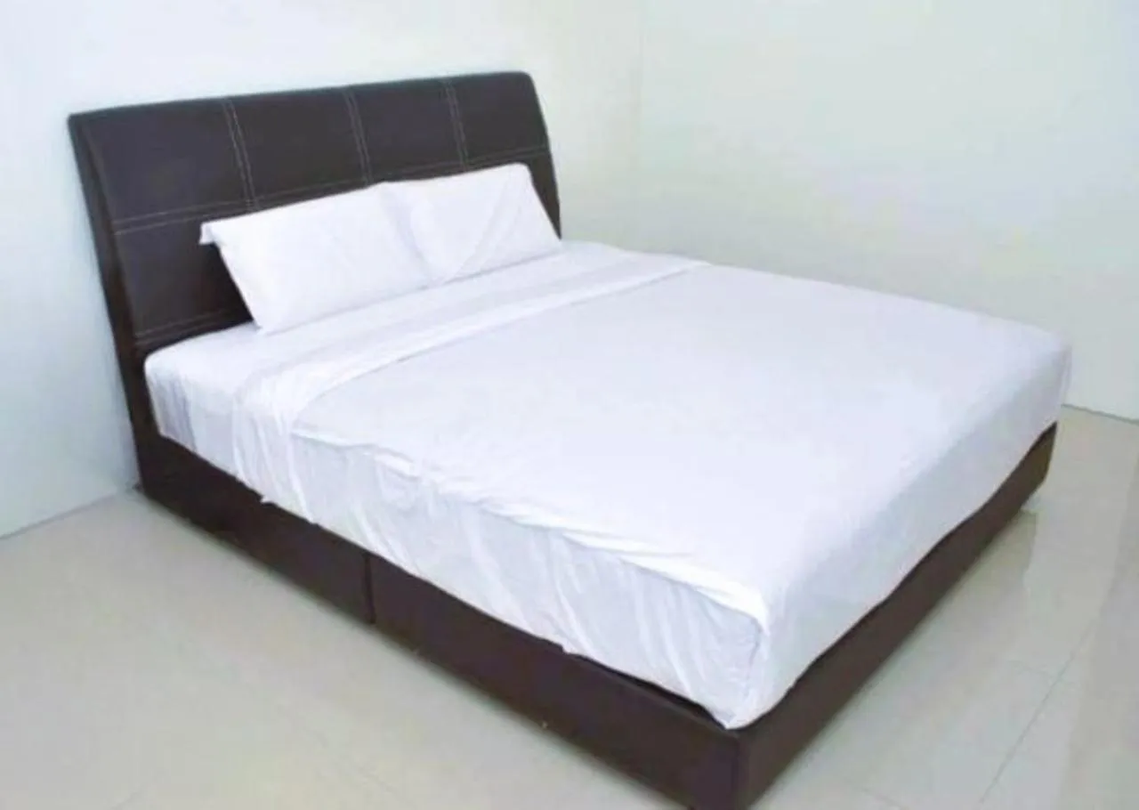 Bed in Hotel Lean Fatt