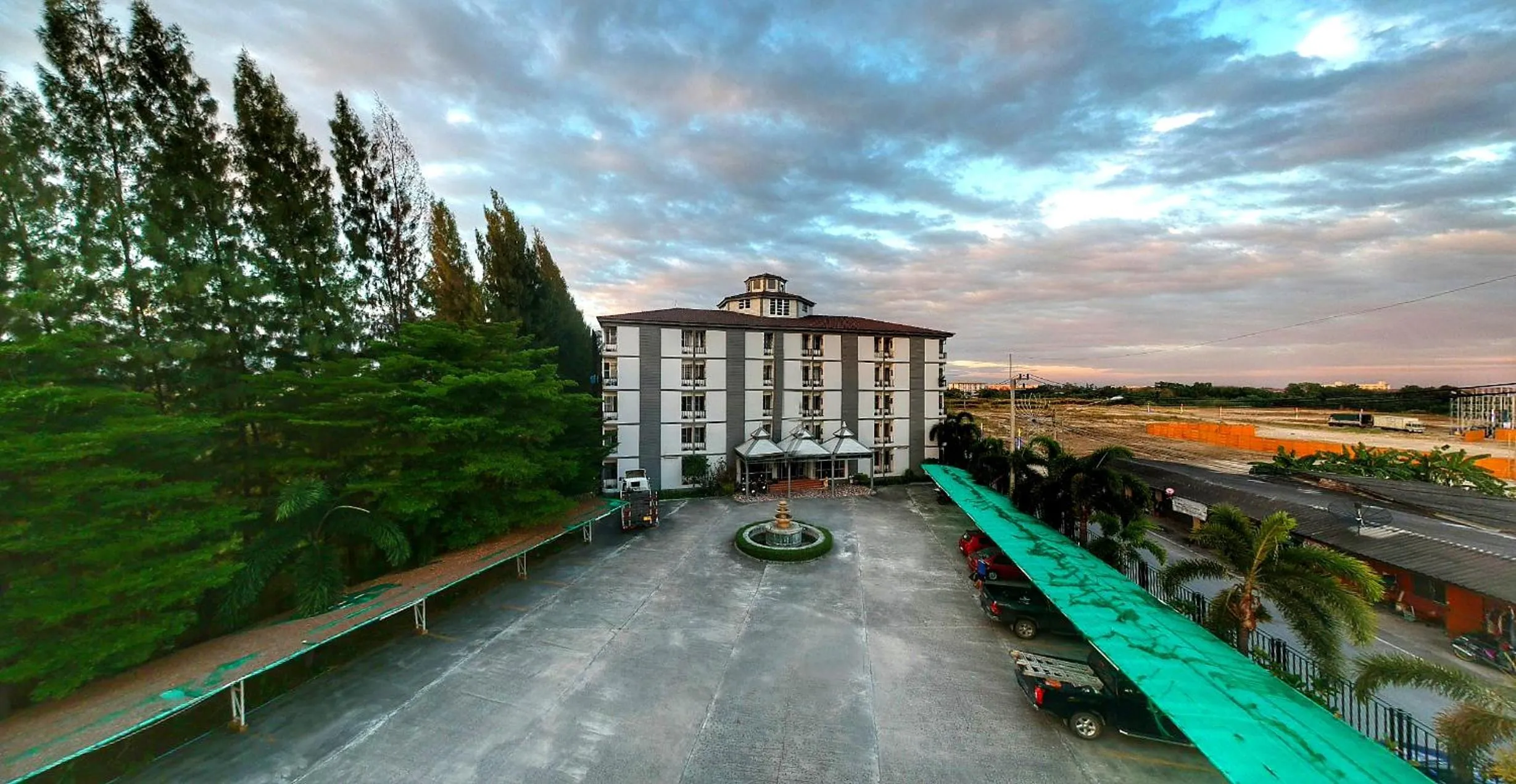 Property building in Matini Amata