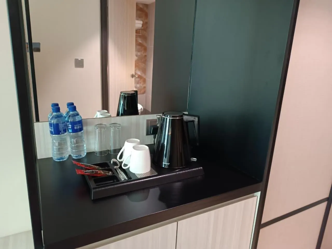 Bedroom in Higher Hotel