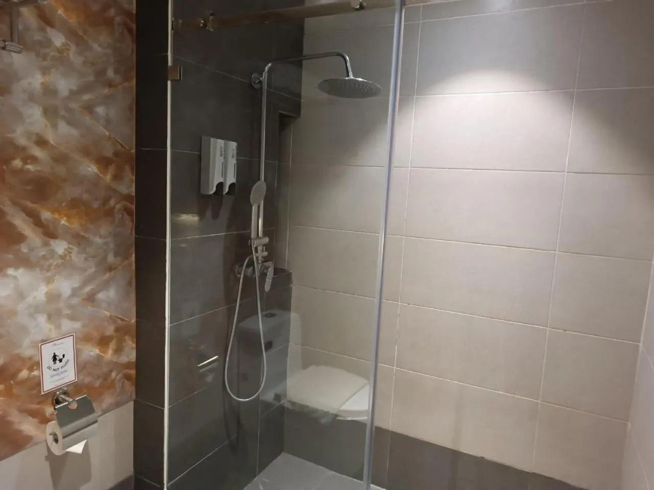 Bathroom in Higher Hotel