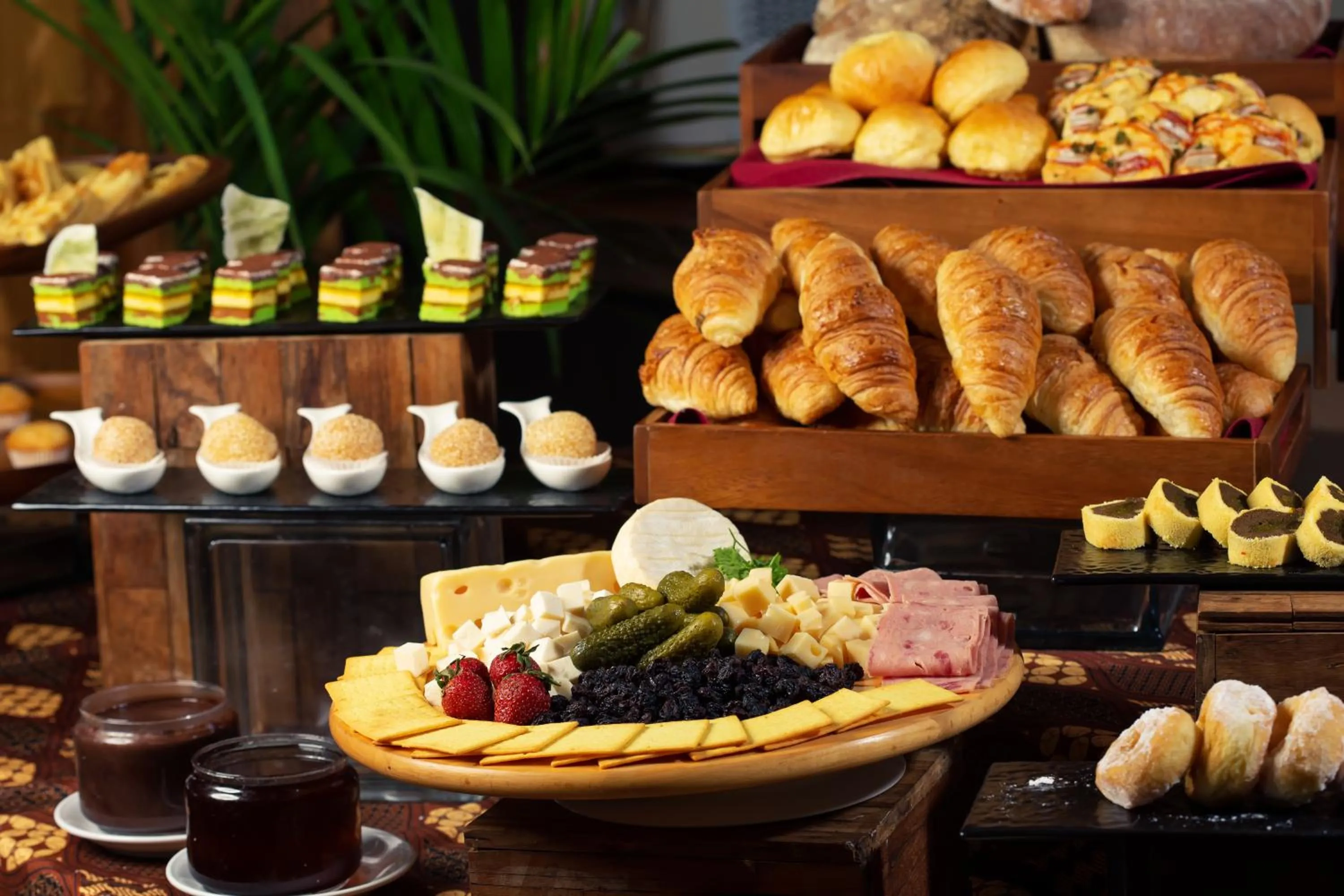 Breakfast in Aveta Hotel Malioboro