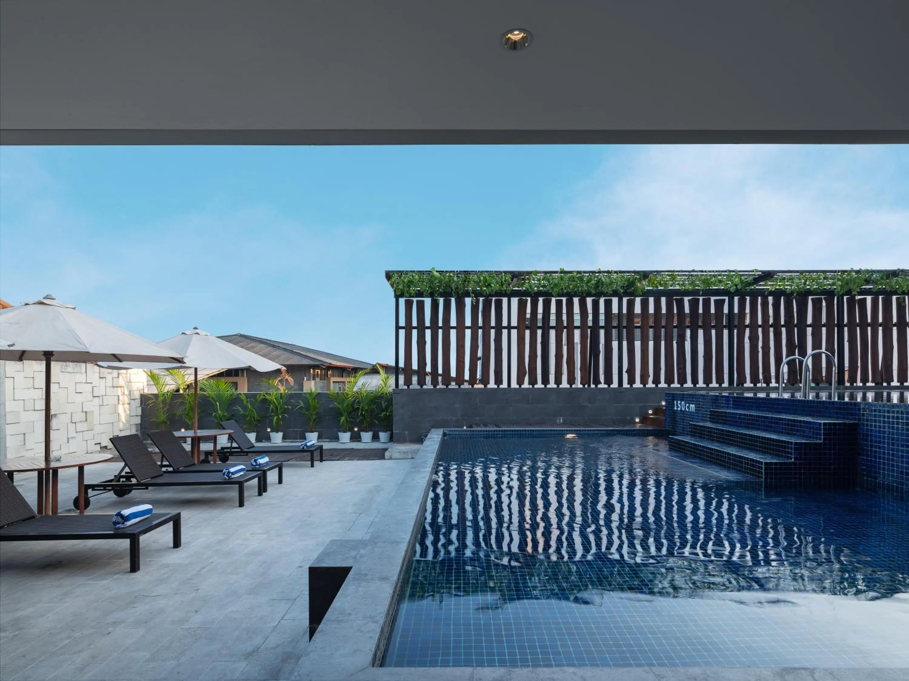 Swimming pool in Aveta Hotel Malioboro