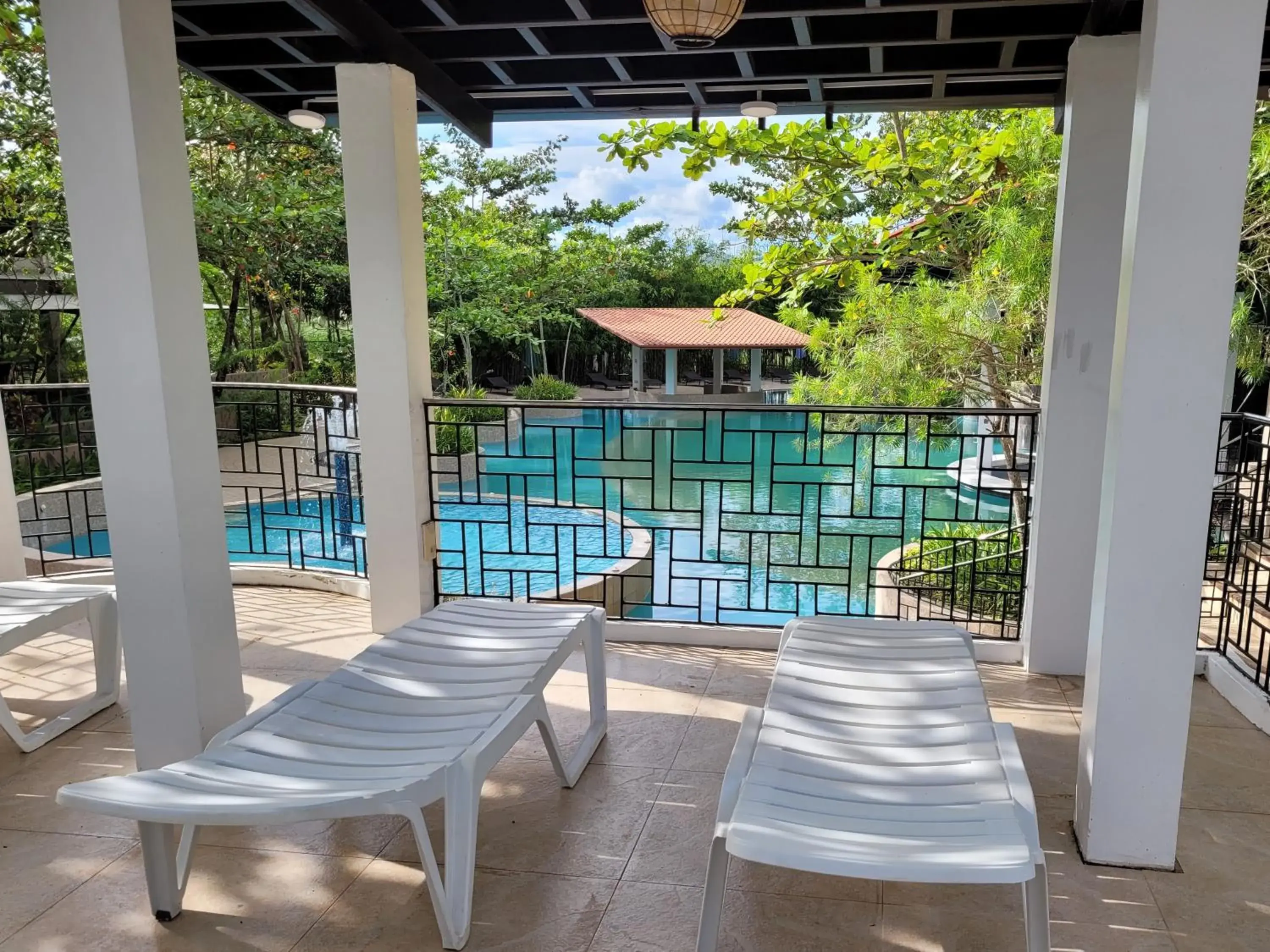 Pool view in Fernvale Leisure Club and Resort Pool view in Fernvale Leisure Club and Resort