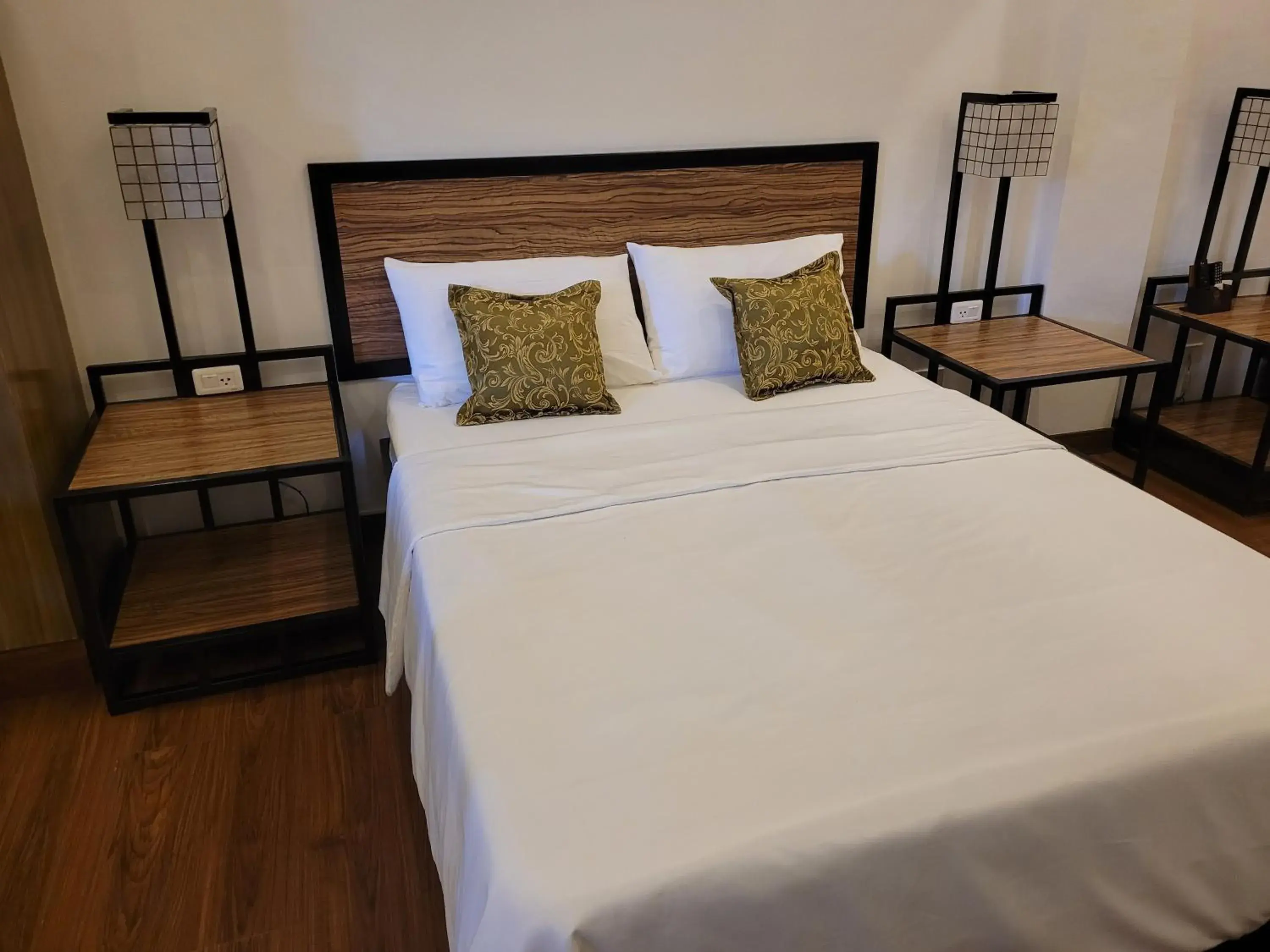 Bed in Fernvale Leisure Club and Resort Bed in Fernvale Leisure Club and Resort