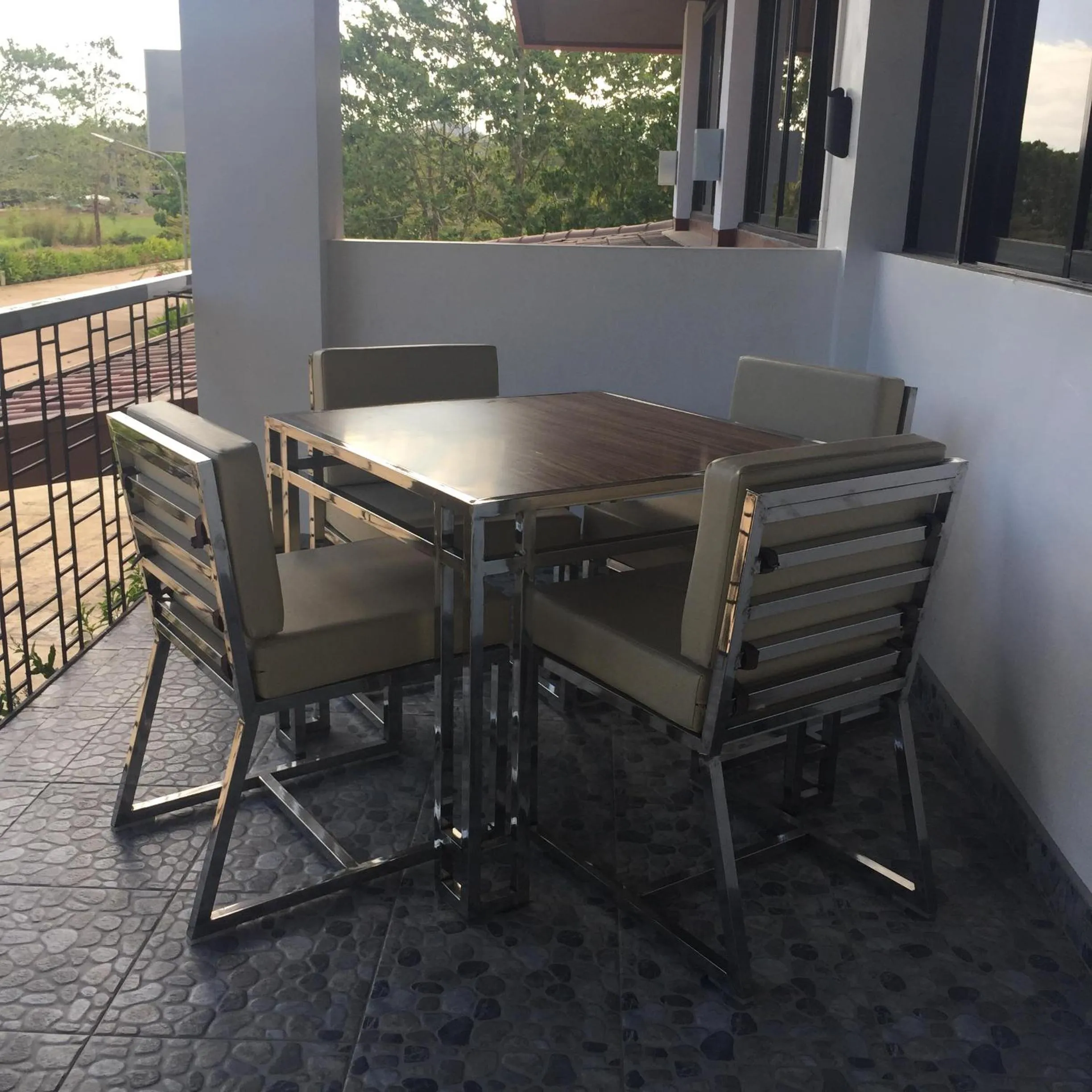 Day in Fernvale Leisure Club and Resort