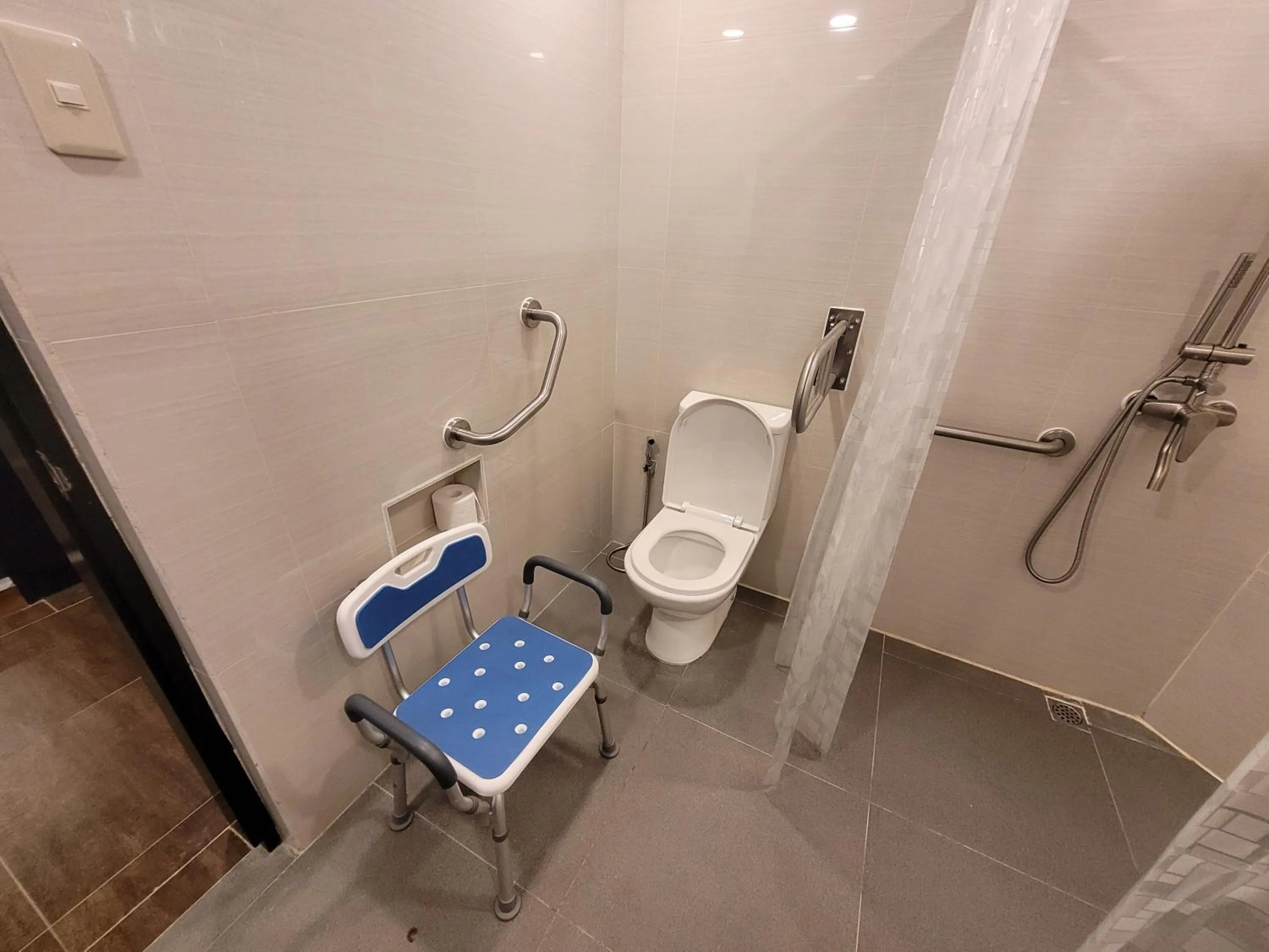 Bathroom in Fernvale Leisure Club and Resort