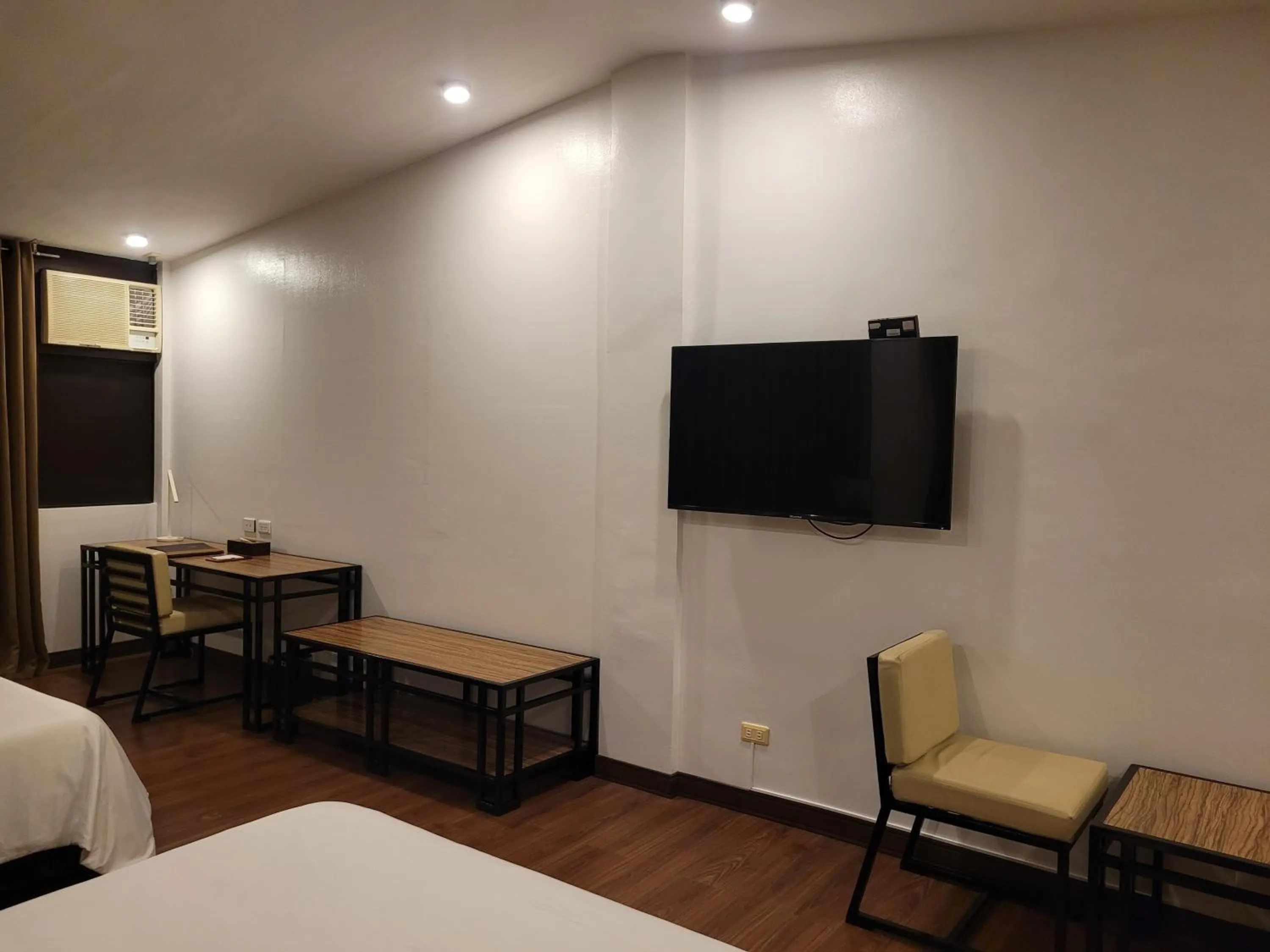 TV and multimedia, Bed in Fernvale Leisure Club and Resort