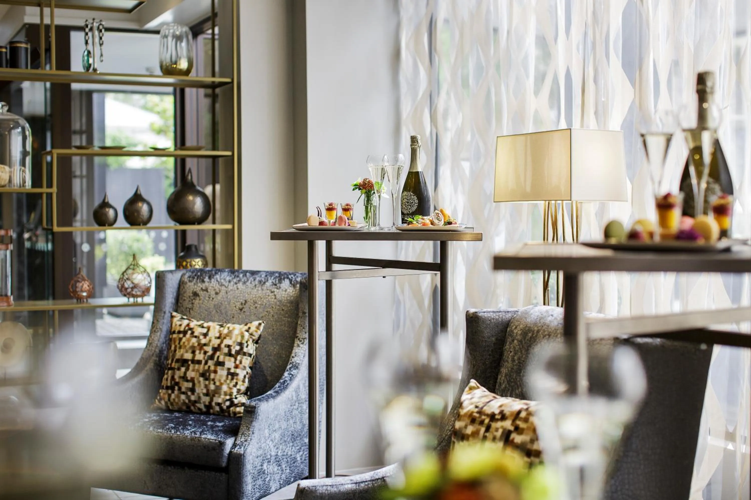 Lounge or bar in Mövenpick Hotel Wellington