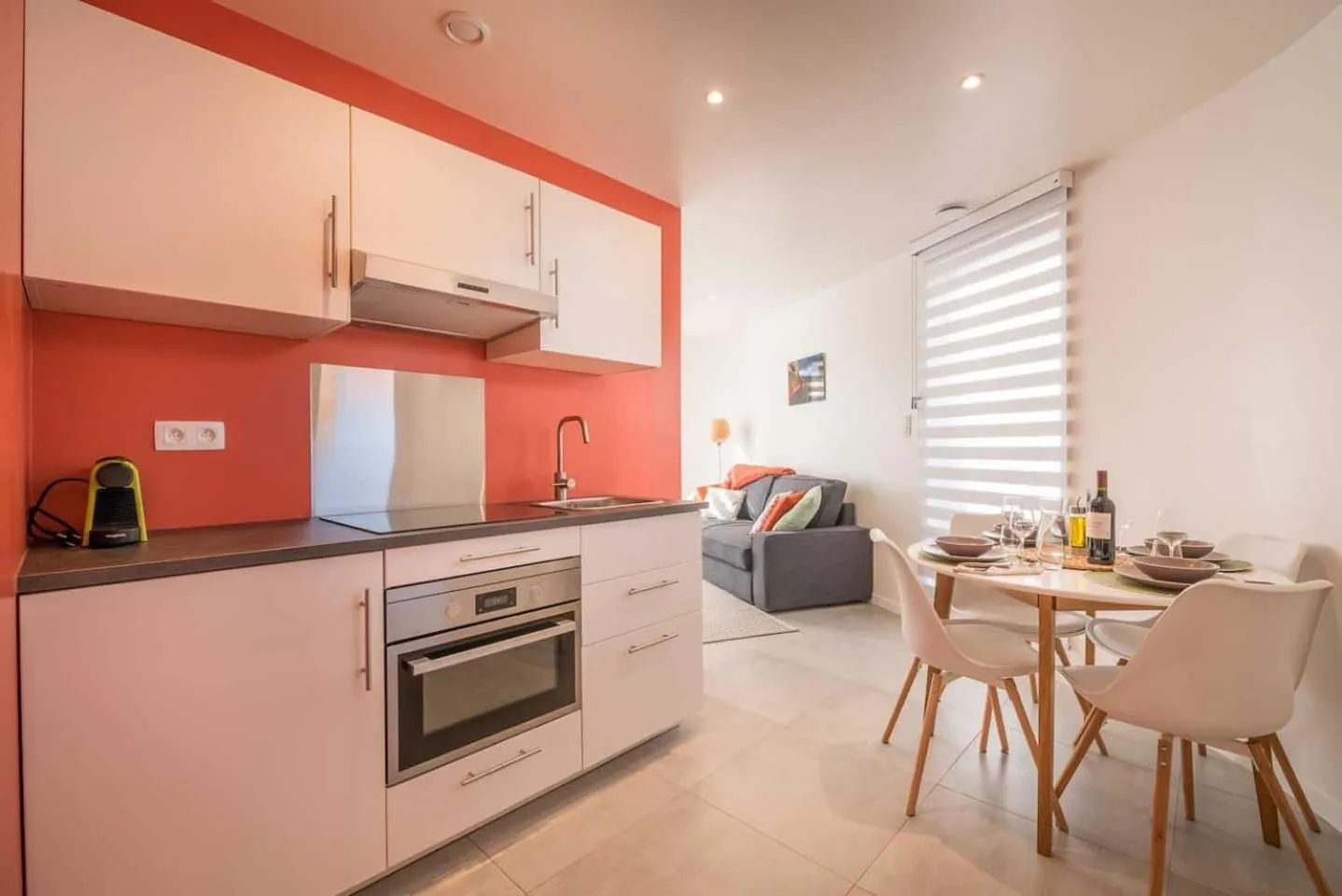 Kitchen or kitchenette in Studio Brussels Airport - Central