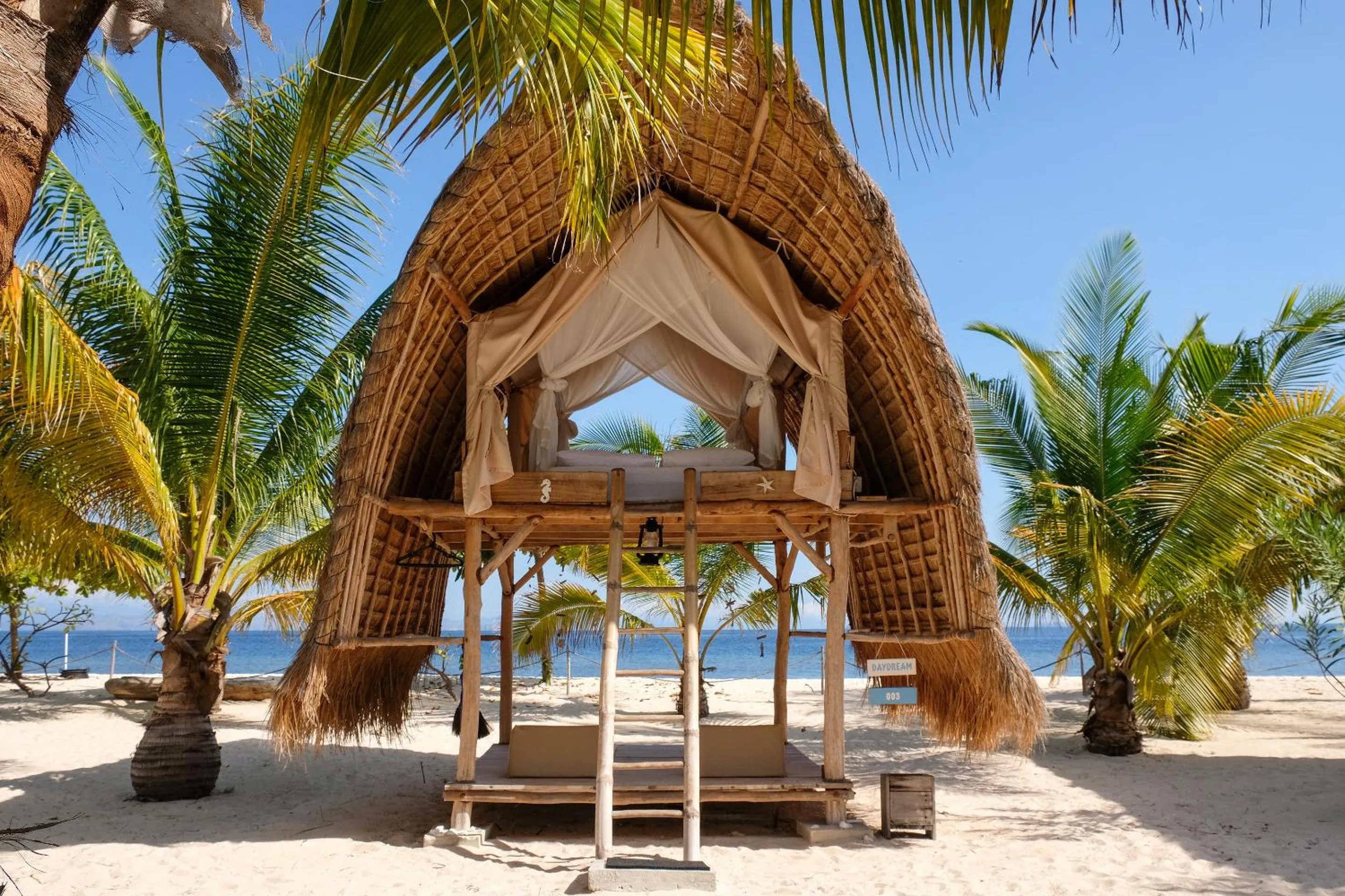 Le Pirate Island - Adults Only