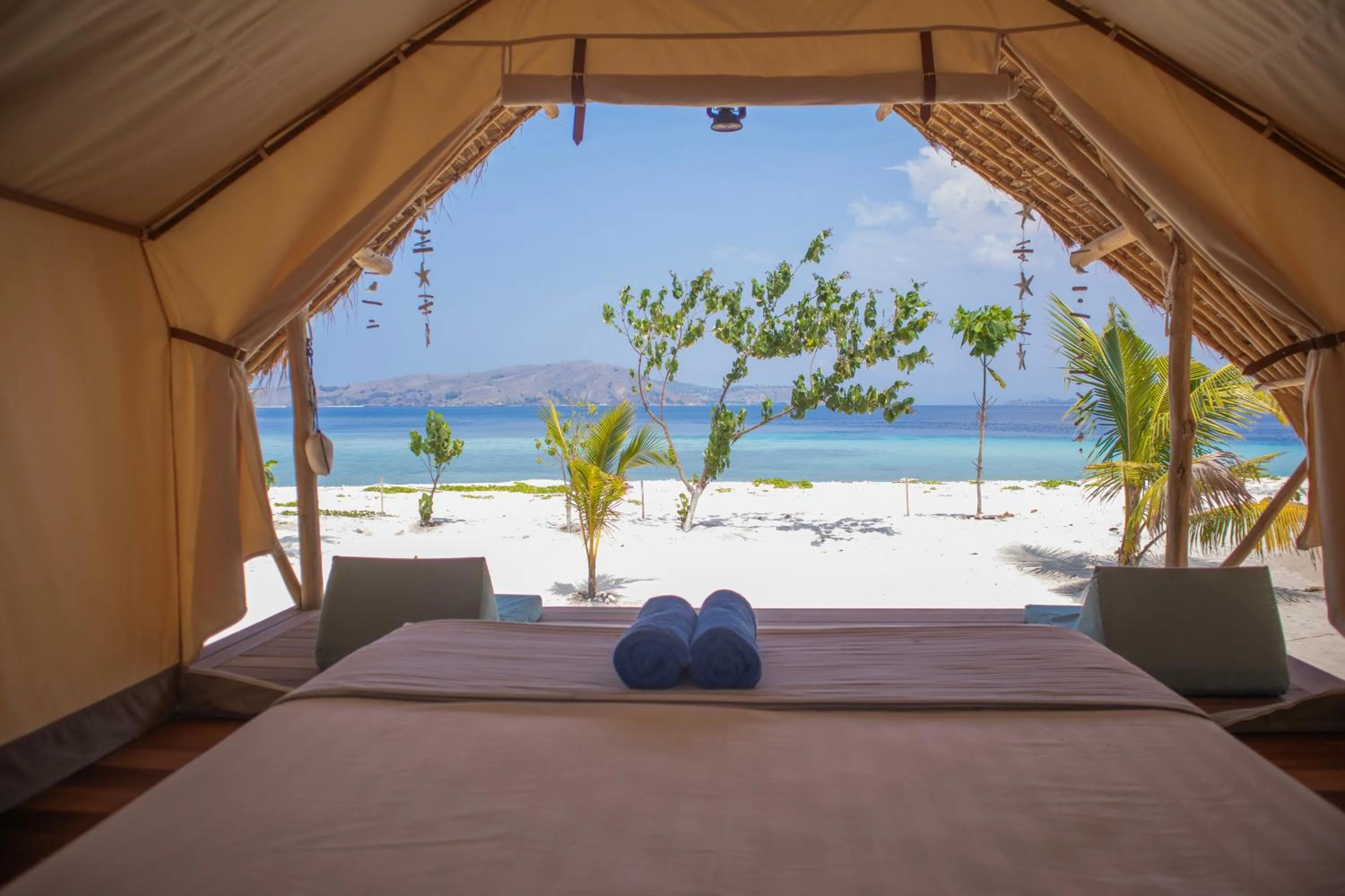 Le Pirate Island - Adults Only